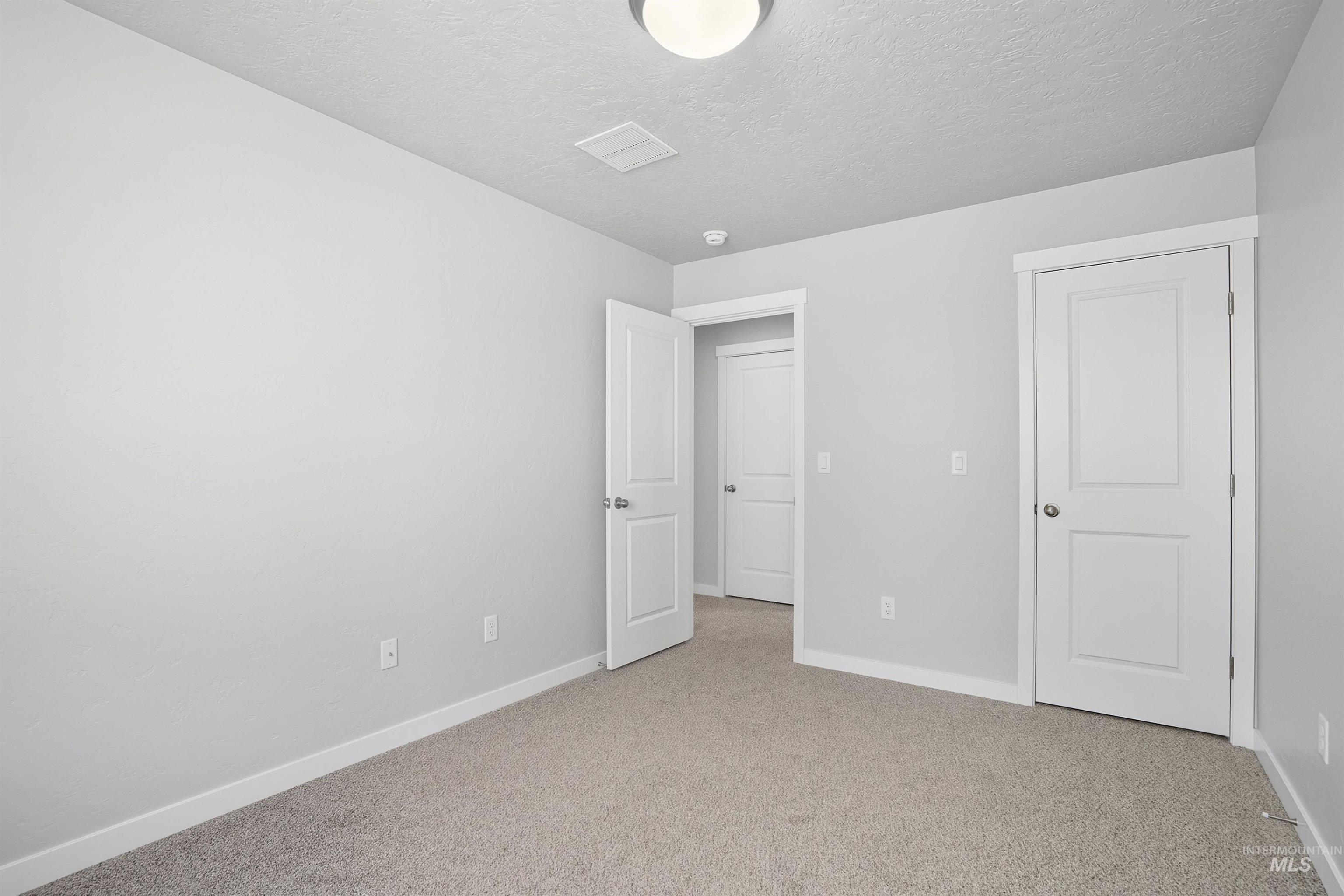 150 W Omphale St., Kuna, Idaho 83634, 4 Bedrooms, 2.5 Bathrooms, Residential For Sale, Price $449,990,MLS 98991688