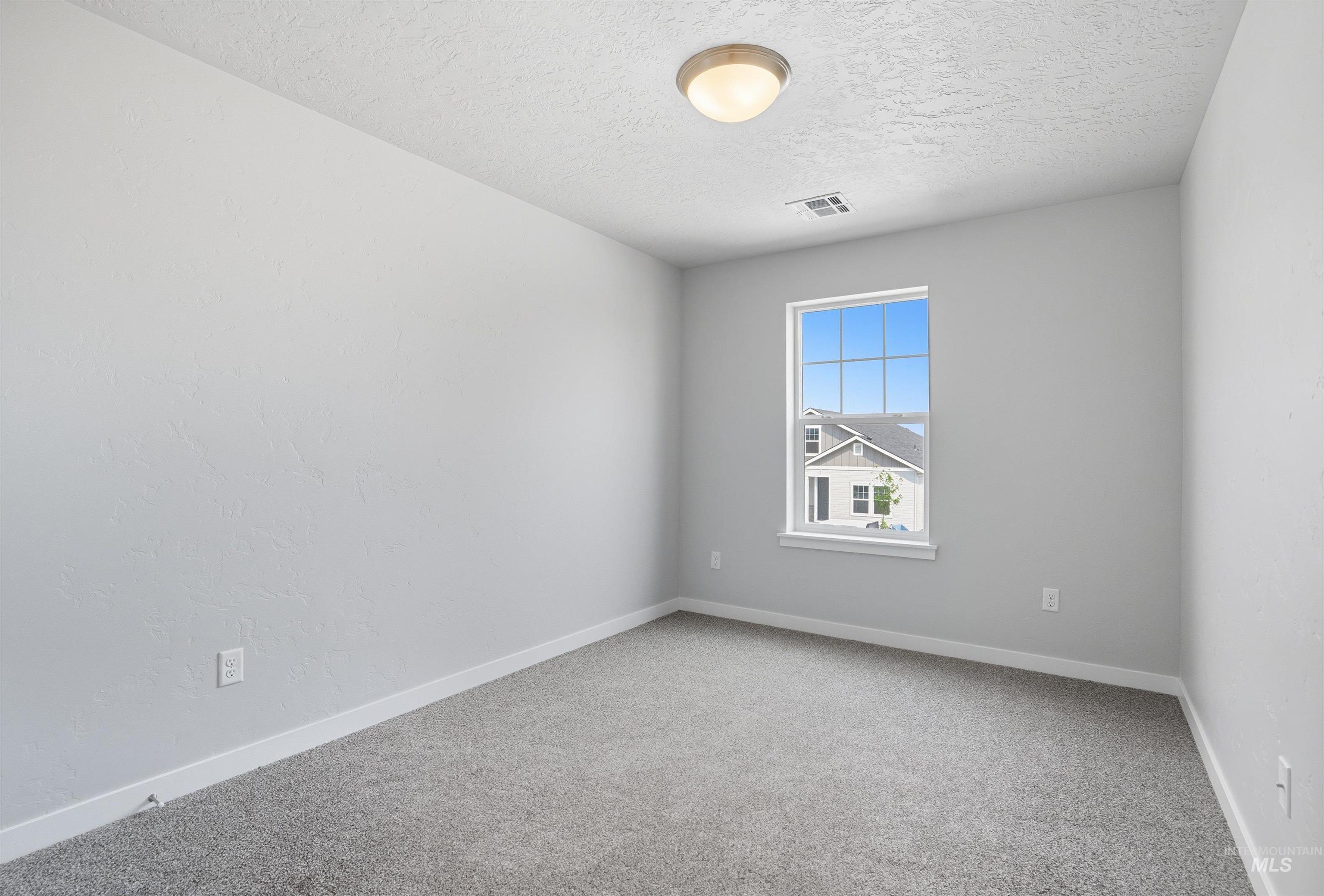 150 W Omphale St., Kuna, Idaho 83634, 4 Bedrooms, 2.5 Bathrooms, Residential For Sale, Price $449,990,MLS 98991688