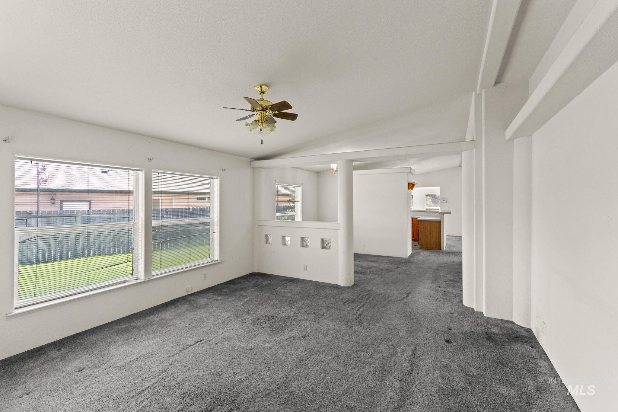 327 W Ave I, Jerome, Idaho 83338, 3 Bedrooms, 2 Bathrooms, Residential For Sale, Price $20,000, 98991690