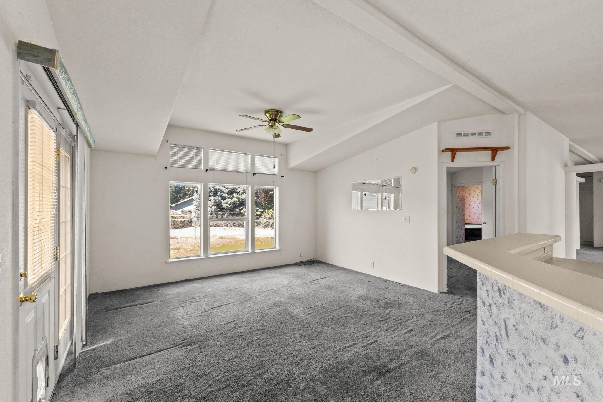 327 W Ave I, Jerome, Idaho 83338, 3 Bedrooms, 2 Bathrooms, Residential For Sale, Price $20,000, 98991690