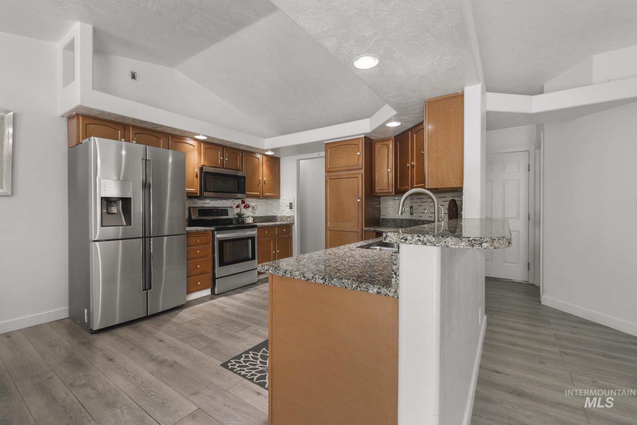 1488 Northern Pine Drive, Twin Falls, Idaho 83301, 3 Bedrooms, 2 Bathrooms, Residential For Sale, Price $417,000,MLS 98991691