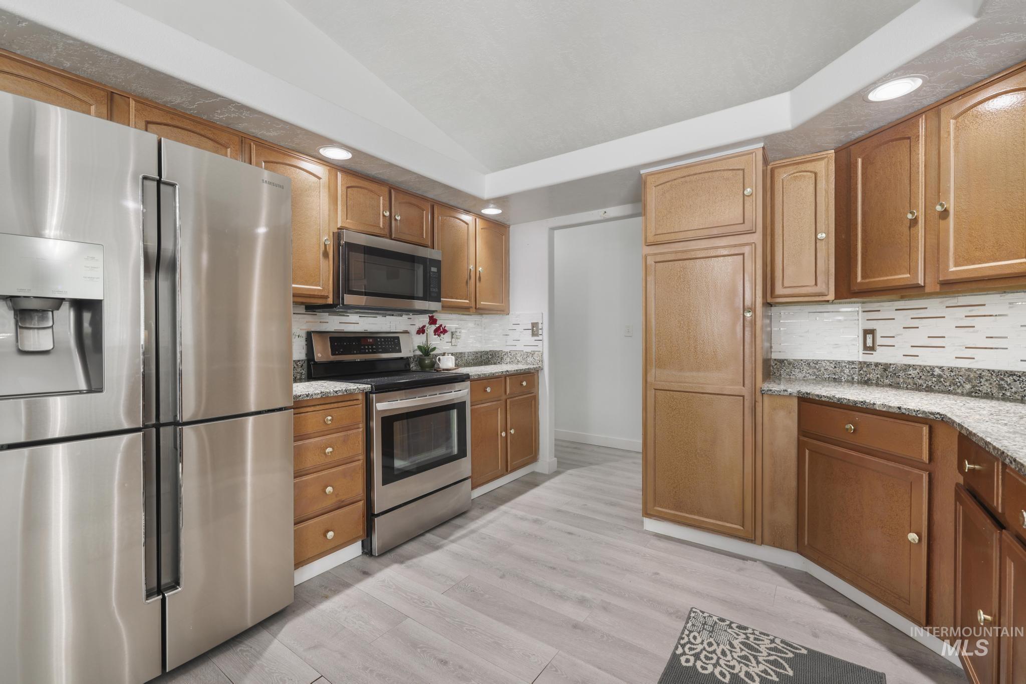 1488 Northern Pine Drive, Twin Falls, Idaho 83301, 3 Bedrooms, 2 Bathrooms, Residential For Sale, Price $417,000,MLS 98991691