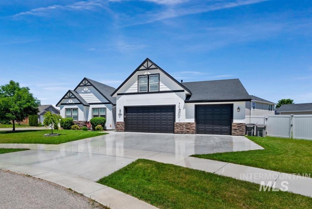 730 N Finsbury Way, Star, Idaho 83669, 3 Bedrooms, 2.5 Bathrooms, Residential For Sale, Price $579,000, 98991693