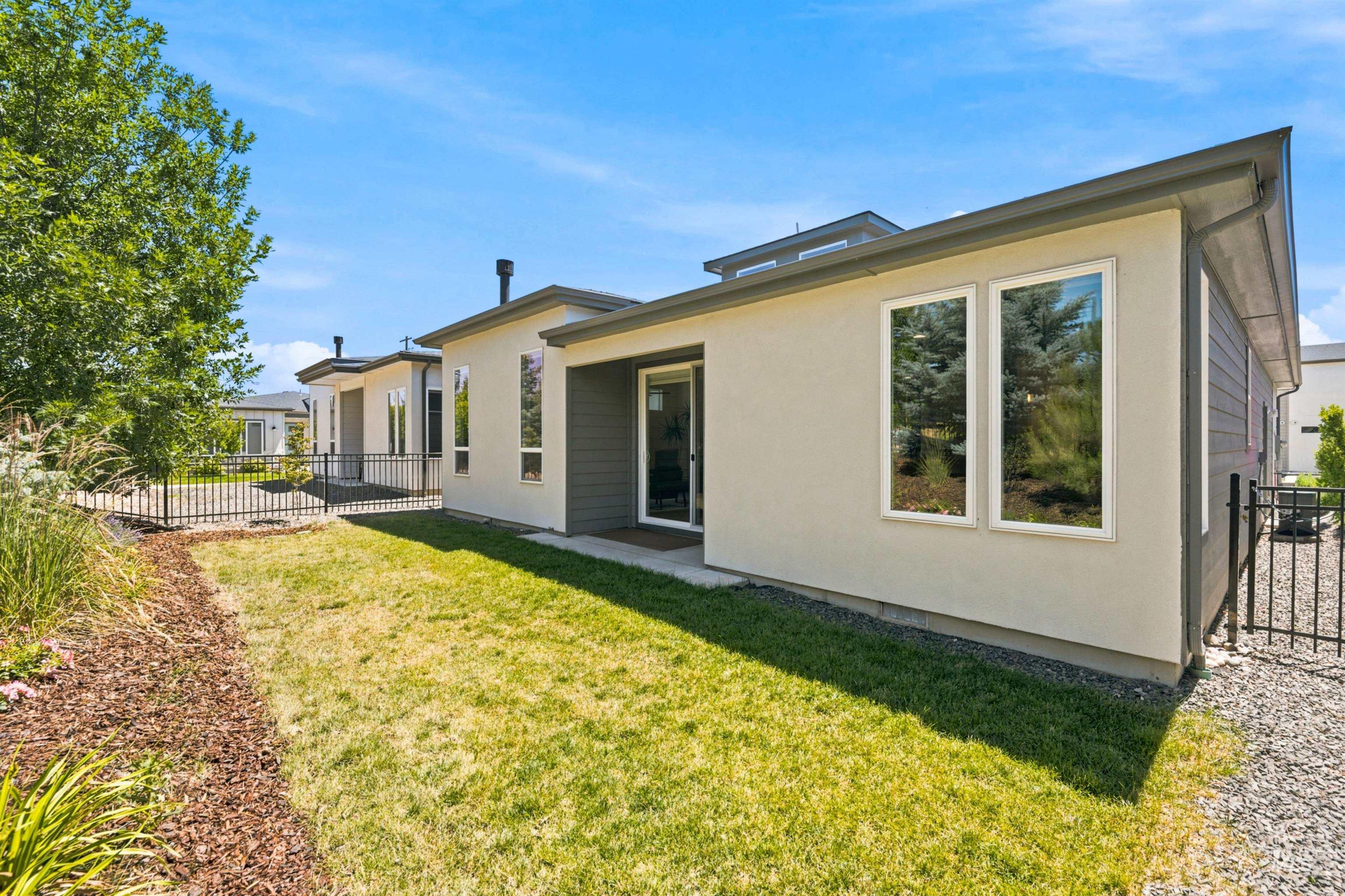 1520 E Jade Creek St, Eagle, Idaho 83616, 3 Bedrooms, 3.5 Bathrooms, Residential For Sale, Price $620,000, 98991696
