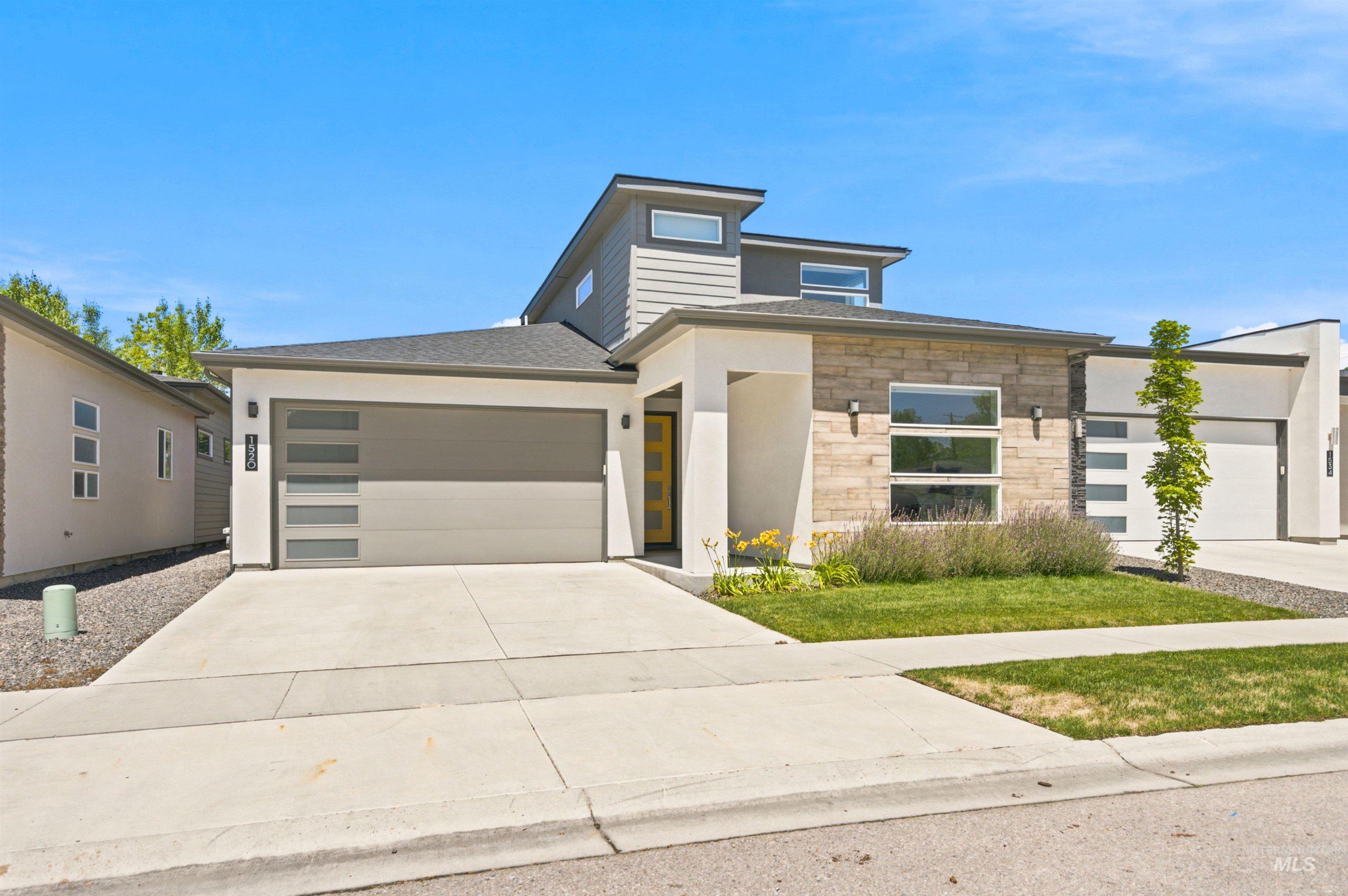 1520 E Jade Creek St, Eagle, Idaho 83616, 3 Bedrooms, 3.5 Bathrooms, Residential For Sale, Price $620,000, 98991696