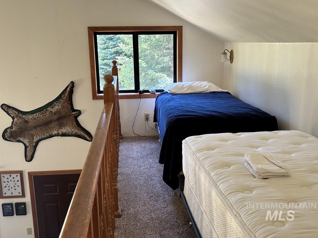 62 Newell Drive, Cascade, Idaho 83611, 1 Bedroom, 1 Bathroom, Residential For Sale, Price $649,900, 98991697
