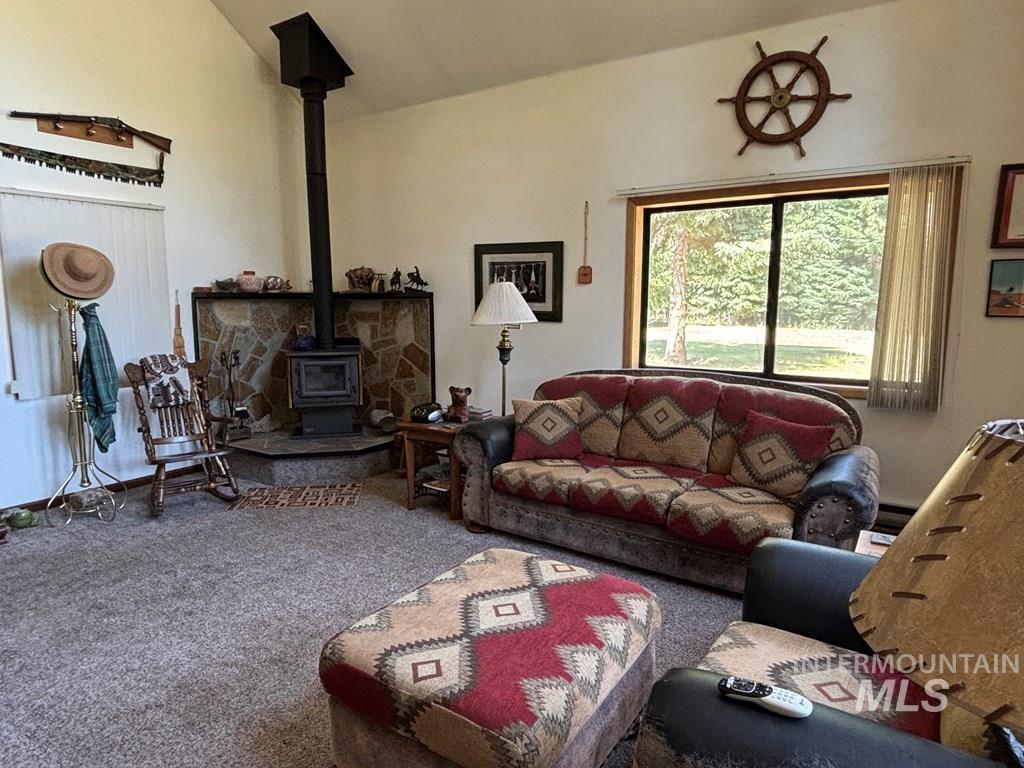 62 Newell Drive, Cascade, Idaho 83611, 1 Bedroom, 1 Bathroom, Residential For Sale, Price $649,900, 98991697