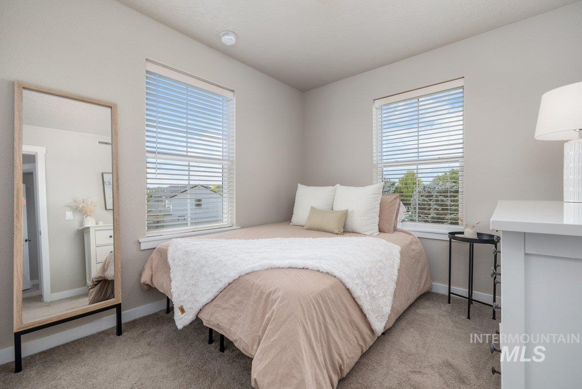 5891 S Carlburg Ln, Boise, Idaho 83709, 3 Bedrooms, 2.5 Bathrooms, Residential For Sale, Price $355,000,MLS 98991699