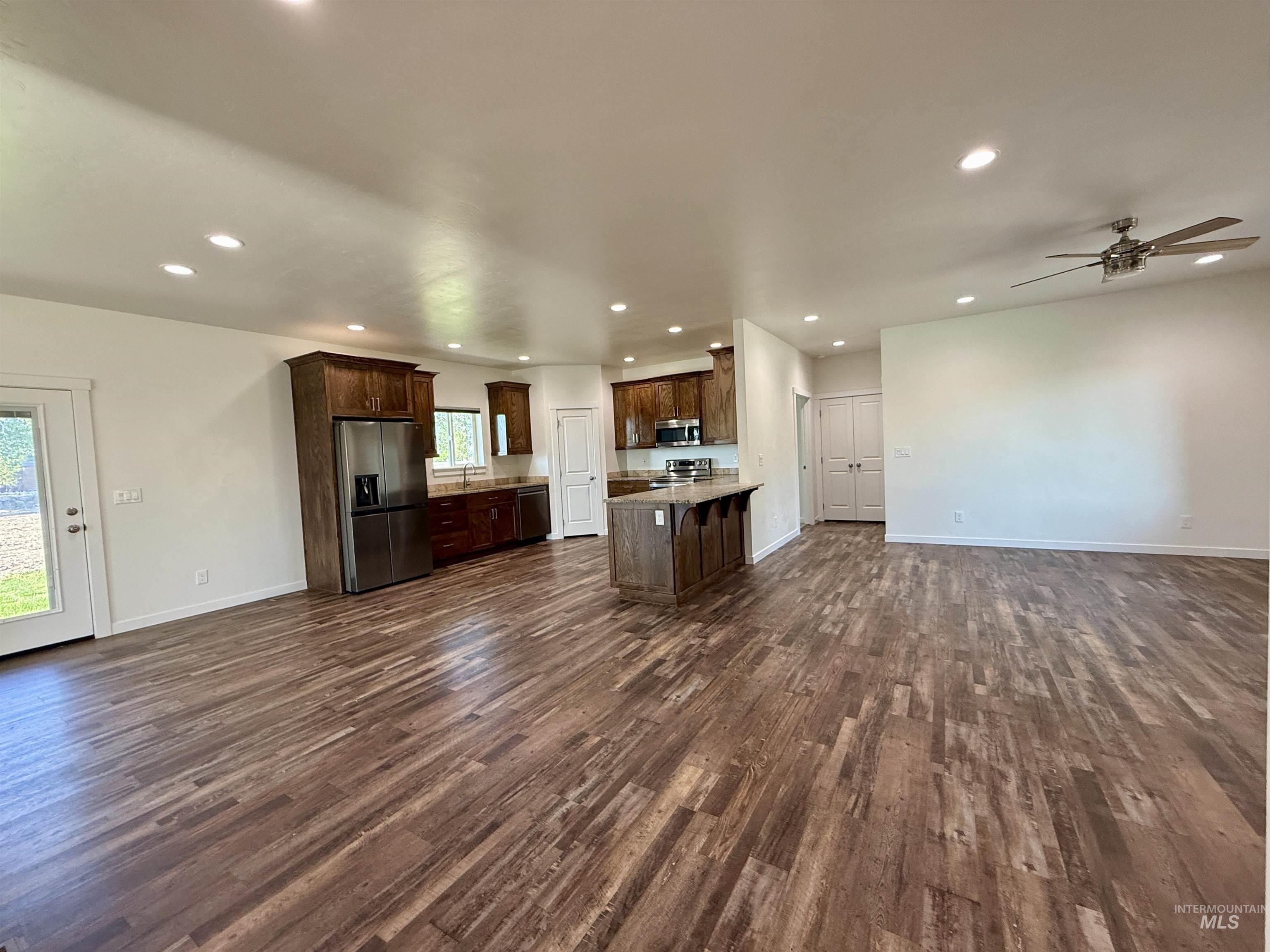 5304 E Lewis Lane, Nampa, Idaho 83686, 3 Bedrooms, 2 Bathrooms, Residential For Sale, Price $750,000,MLS 98991702
