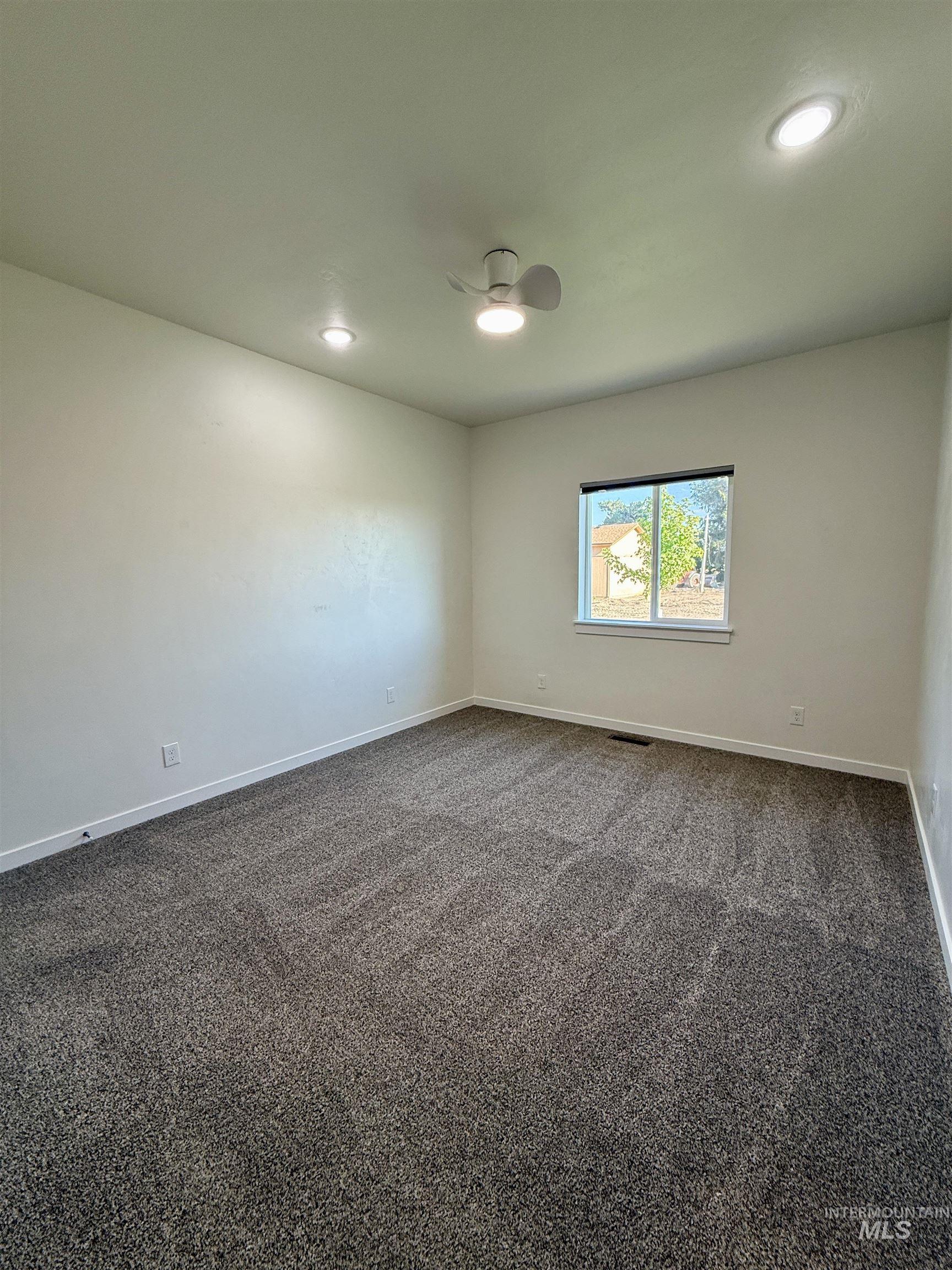 5304 E Lewis Lane, Nampa, Idaho 83686, 3 Bedrooms, 2 Bathrooms, Residential For Sale, Price $750,000,MLS 98991702