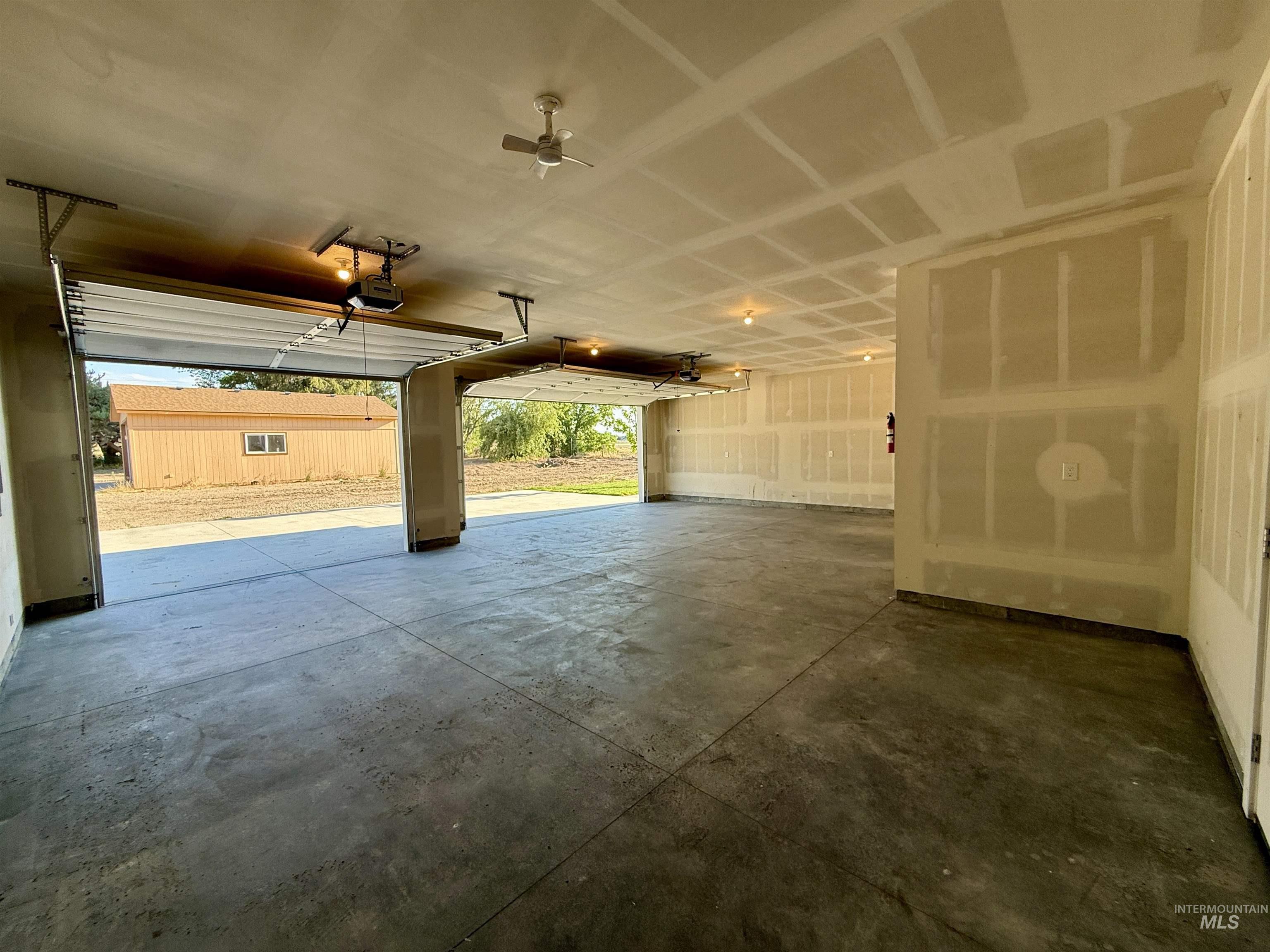 5304 E Lewis Lane, Nampa, Idaho 83686, 3 Bedrooms, 2 Bathrooms, Residential For Sale, Price $750,000,MLS 98991702