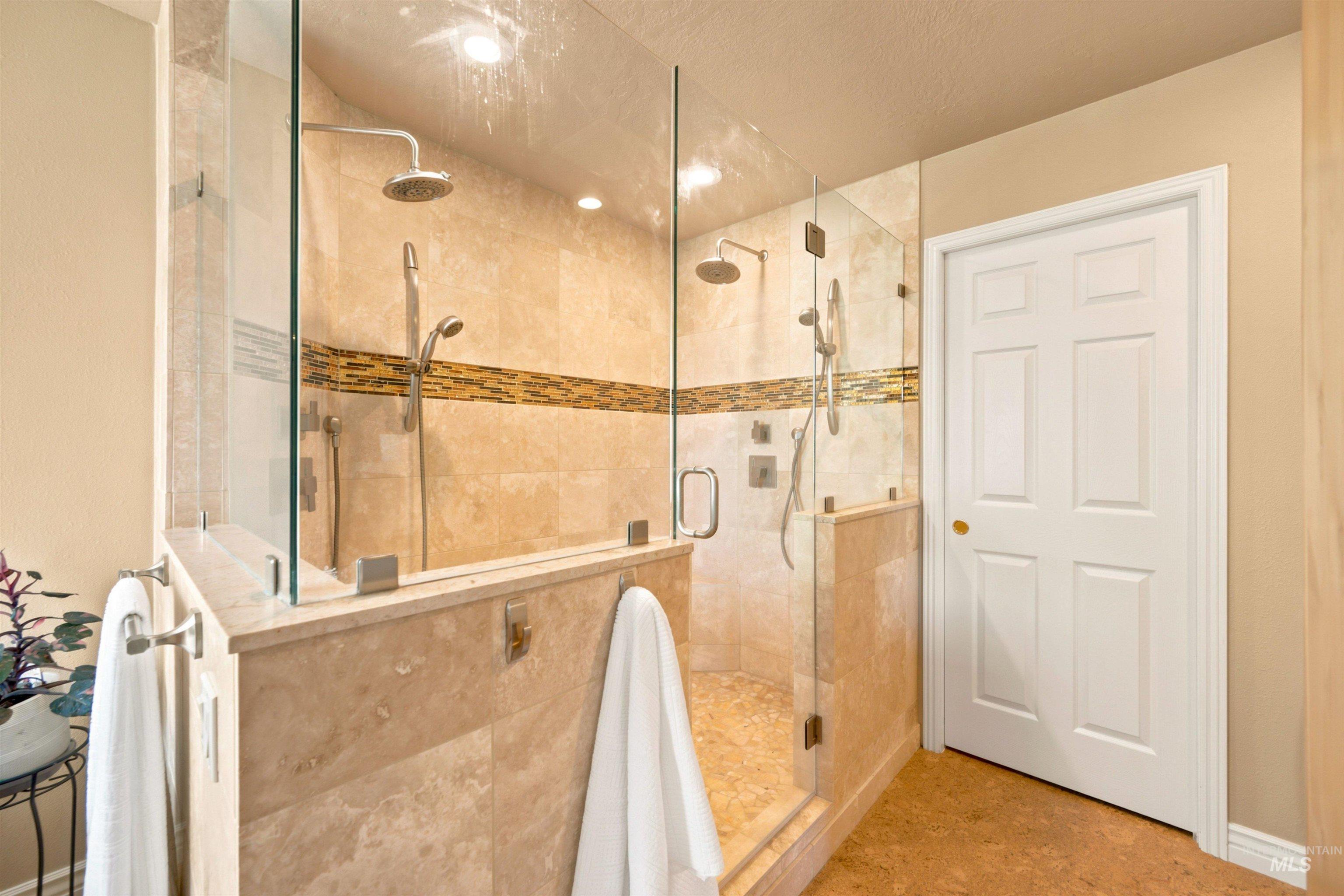 2468 E Heatherfield Court, Eagle, Idaho 83616, 4 Bedrooms, 3.5 Bathrooms, Residential For Sale, Price $725,000,MLS 98991703