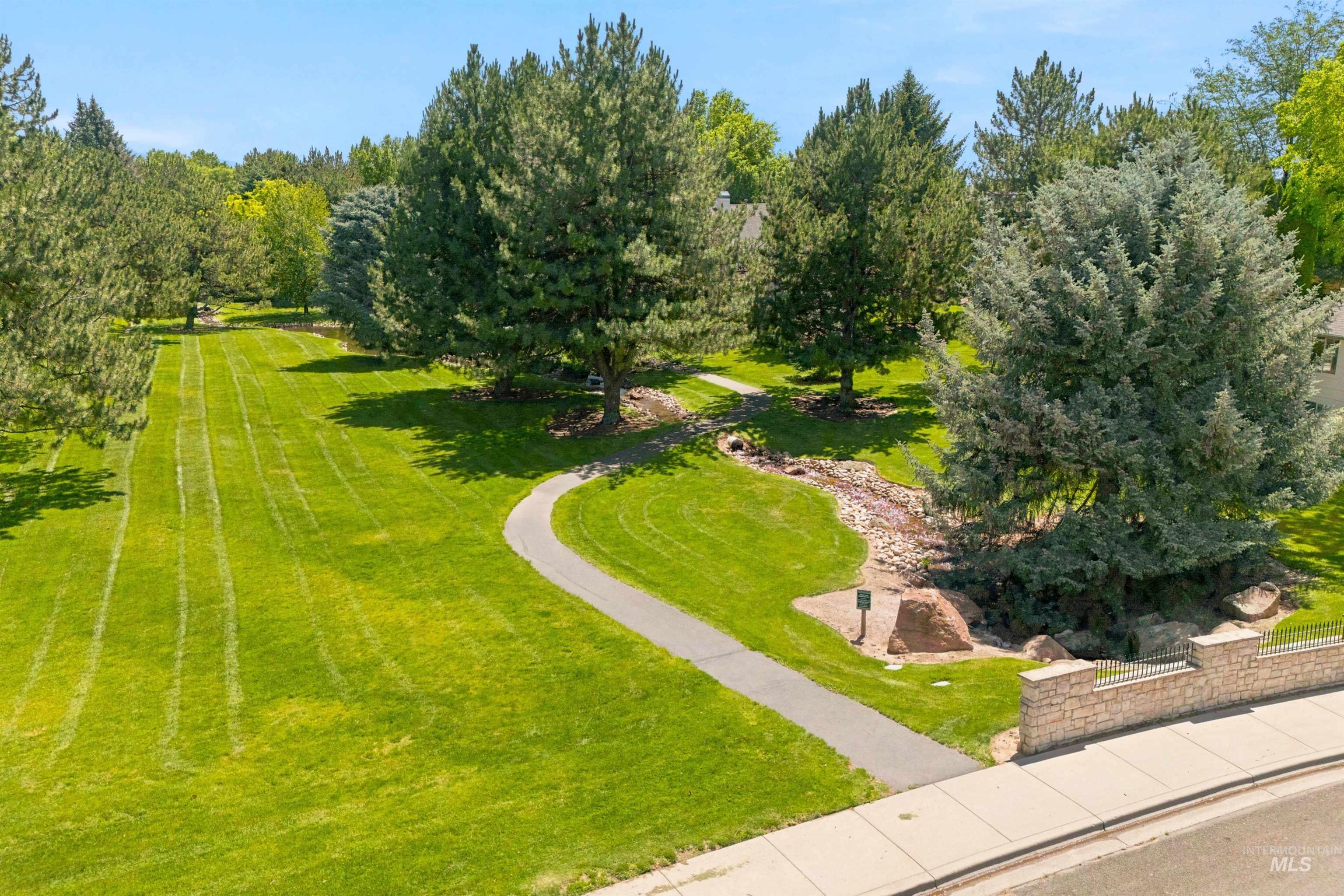 2468 E Heatherfield Court, Eagle, Idaho 83616, 4 Bedrooms, 3.5 Bathrooms, Residential For Sale, Price $725,000,MLS 98991703