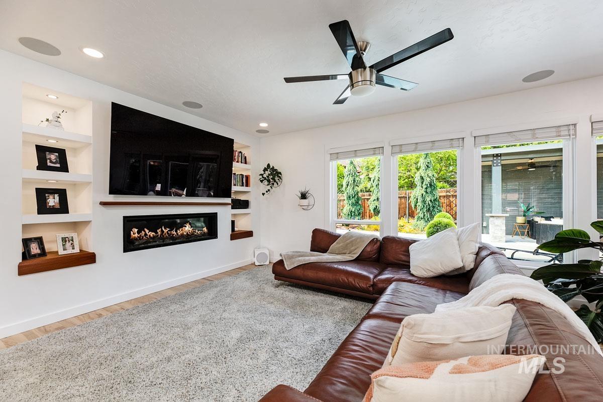 3011 N Crane Creek Rd., Boise, Idaho 83703, 4 Bedrooms, 3 Bathrooms, Residential For Sale, Price $1,150,000, 98991706