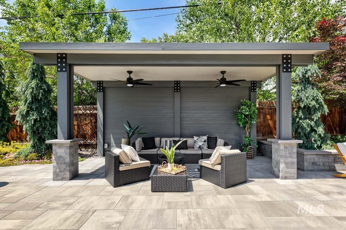 3011 N Crane Creek Rd., Boise, Idaho 83703, 4 Bedrooms, 3 Bathrooms, Residential For Sale, Price $1,150,000, 98991706