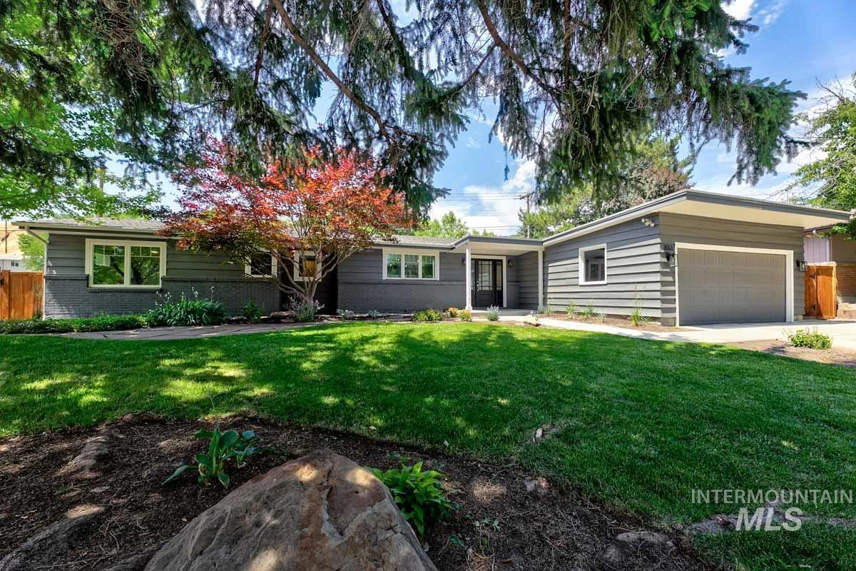 3011 N Crane Creek Rd., Boise, Idaho 83703, 4 Bedrooms, 3 Bathrooms, Residential For Sale, Price $1,150,000, 98991706