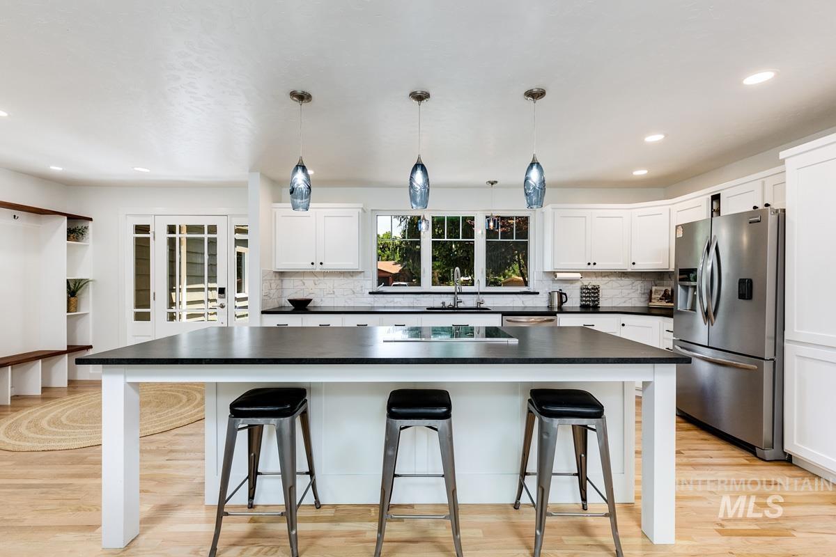 3011 N Crane Creek Rd., Boise, Idaho 83703, 4 Bedrooms, 3 Bathrooms, Residential For Sale, Price $1,150,000, 98991706