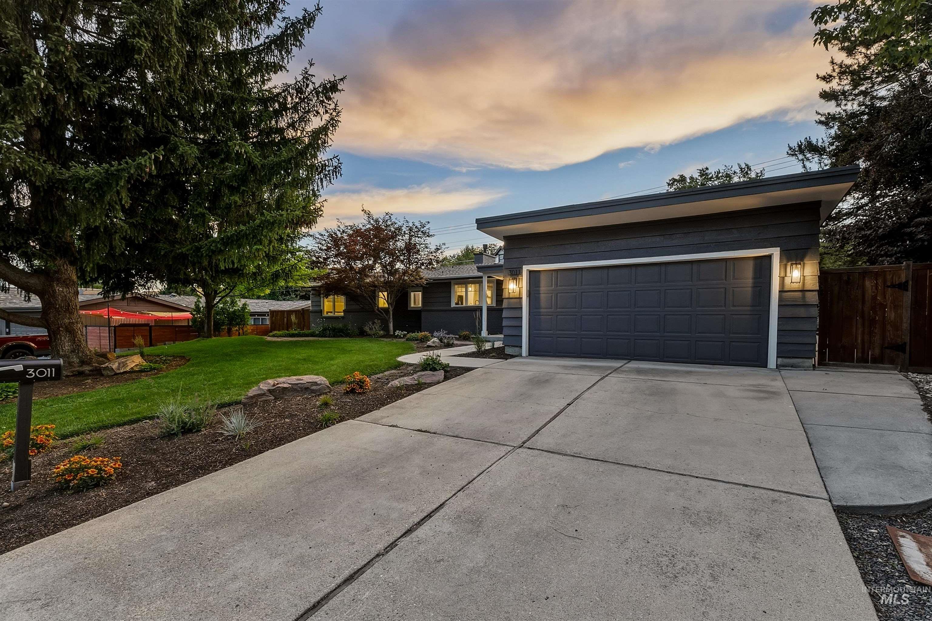 3011 N Crane Creek Rd., Boise, Idaho 83703, 4 Bedrooms, 3 Bathrooms, Residential For Sale, Price $1,150,000, 98991706