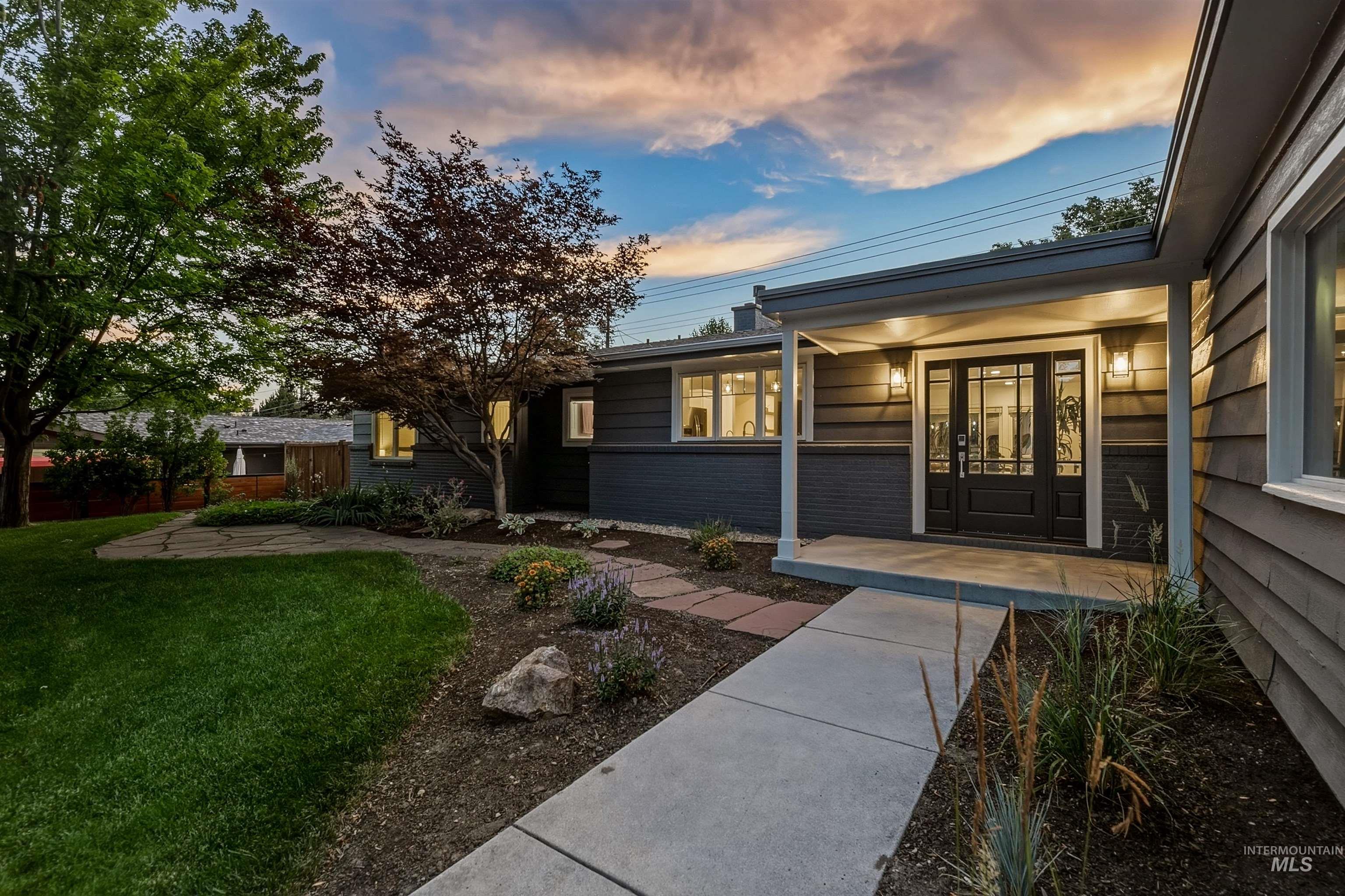 3011 N Crane Creek Rd., Boise, Idaho 83703, 4 Bedrooms, 3 Bathrooms, Residential For Sale, Price $1,150,000, 98991706