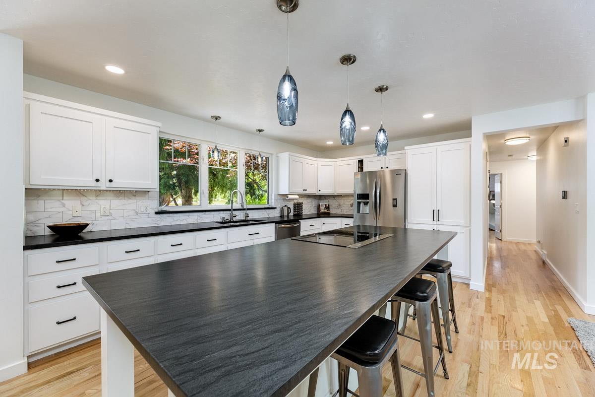 3011 N Crane Creek Rd., Boise, Idaho 83703, 4 Bedrooms, 3 Bathrooms, Residential For Sale, Price $1,150,000, 98991706