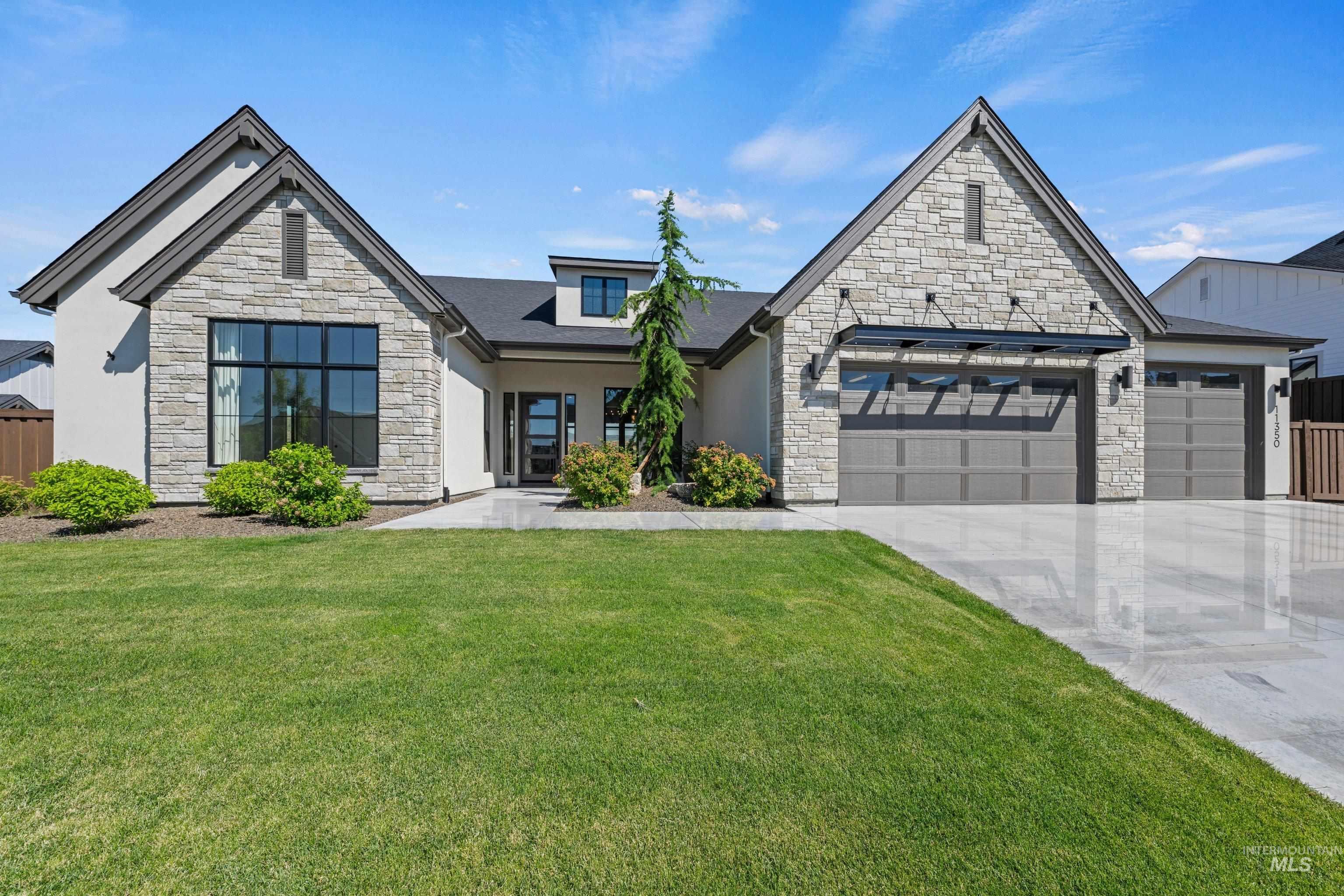 11350 N Elk Ridge Way, Boise, Idaho 83714-2419, 4 Bedrooms, 3.5 Bathrooms, Residential For Sale, Price $1,599,000,MLS 98991709