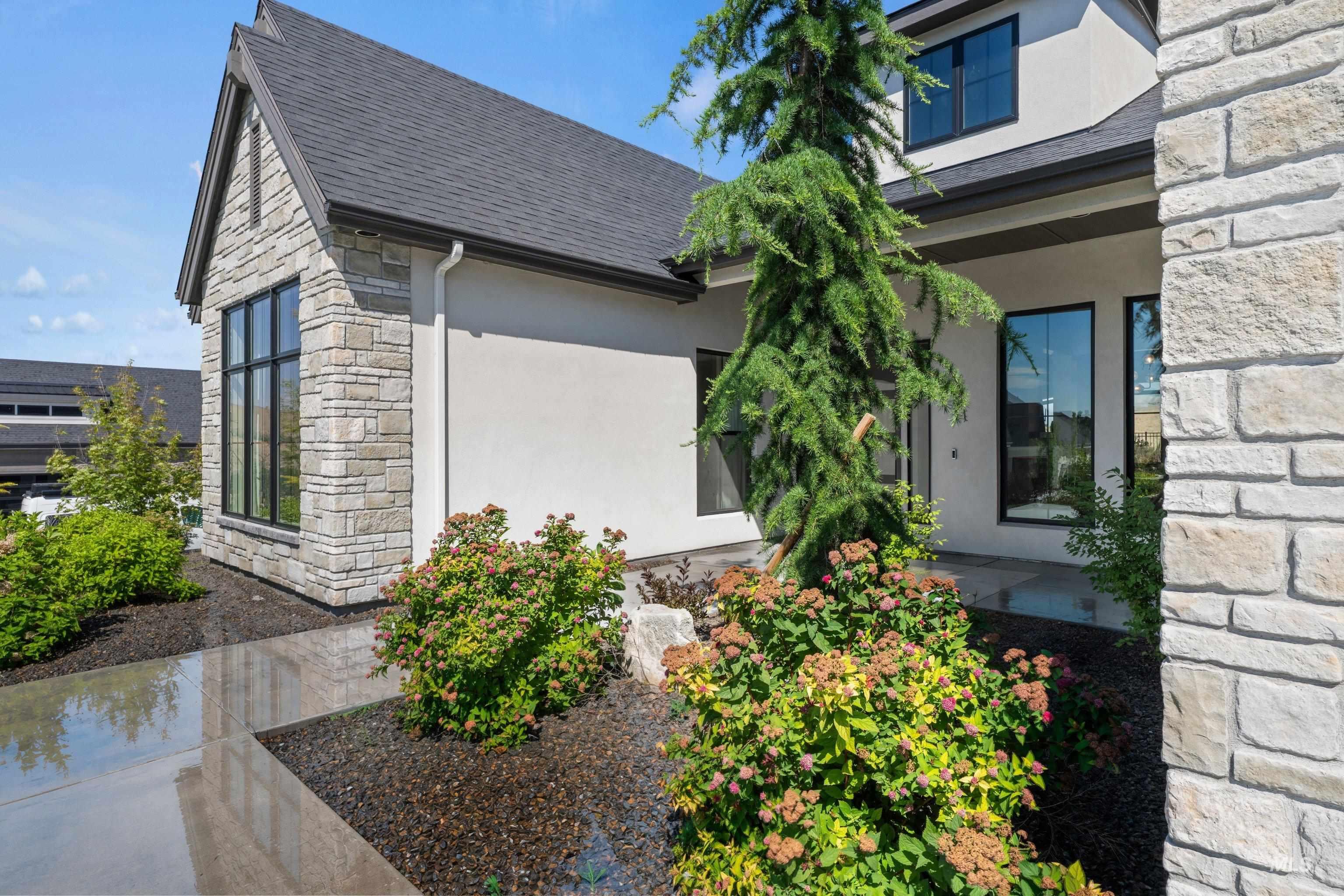 11350 N Elk Ridge Way, Boise, Idaho 83714-2419, 4 Bedrooms, 3.5 Bathrooms, Residential For Sale, Price $1,599,000,MLS 98991709