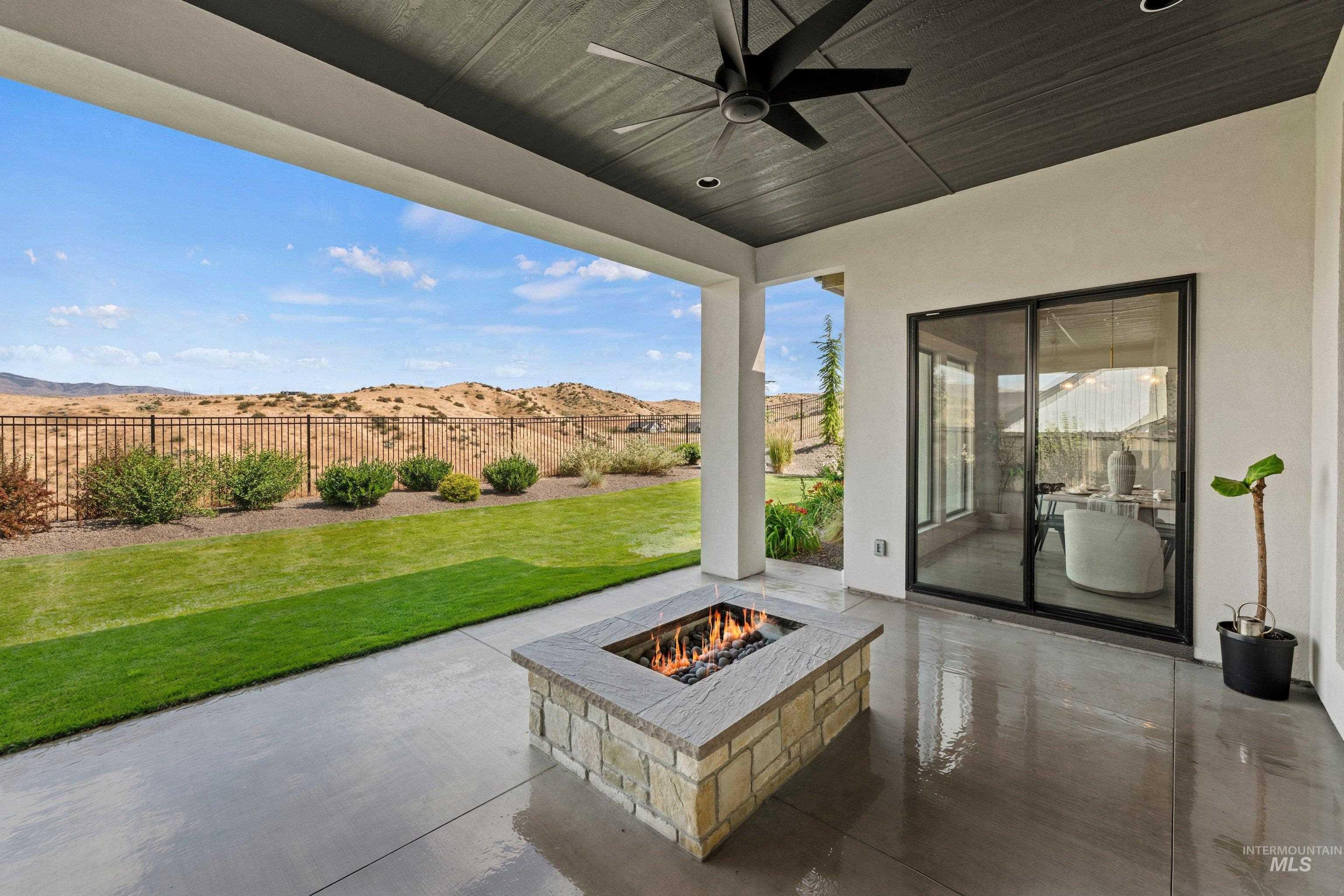 11350 N Elk Ridge Way, Boise, Idaho 83714-2419, 4 Bedrooms, 3.5 Bathrooms, Residential For Sale, Price $1,599,000,MLS 98991709