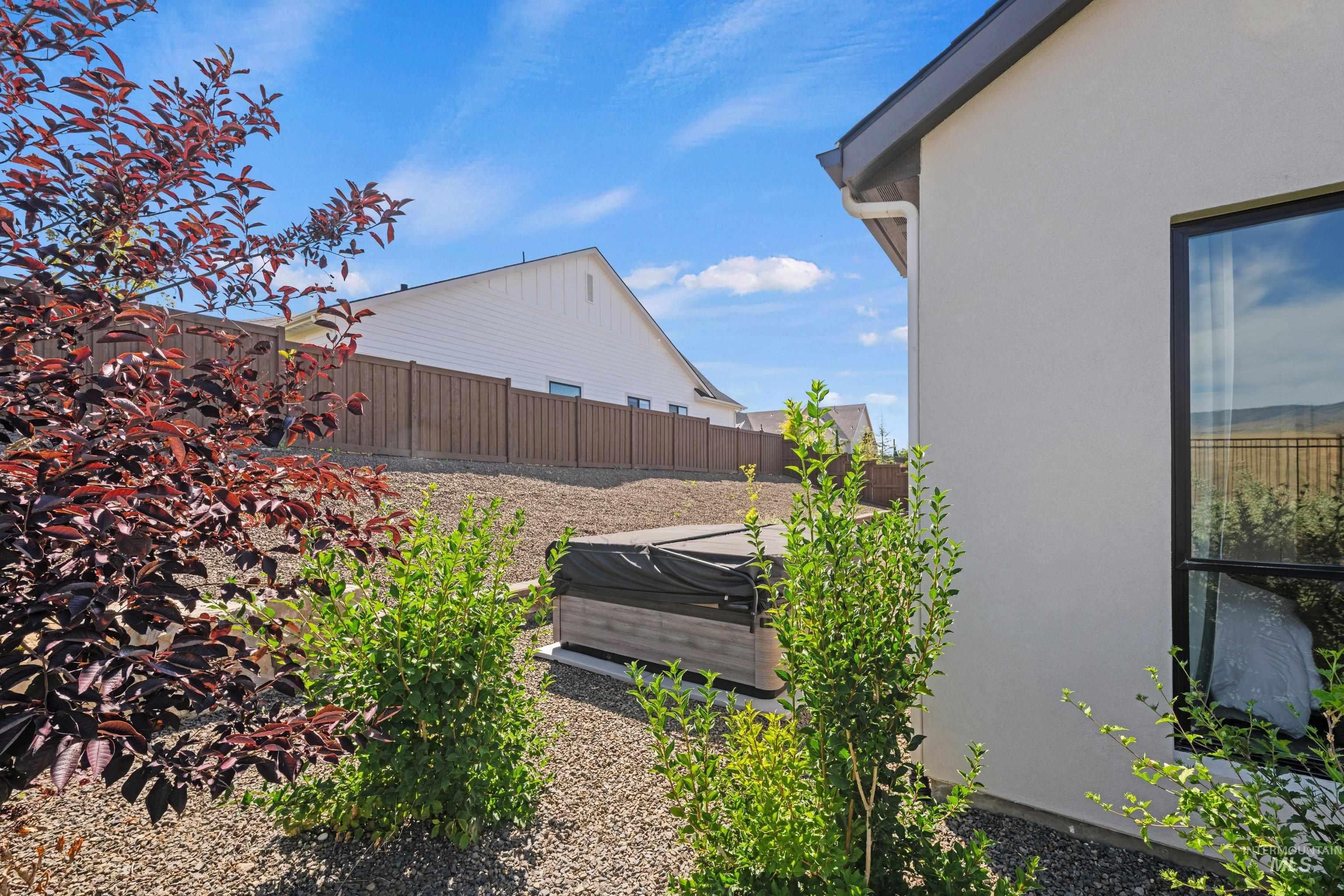 11350 N Elk Ridge Way, Boise, Idaho 83714-2419, 4 Bedrooms, 3.5 Bathrooms, Residential For Sale, Price $1,599,000,MLS 98991709
