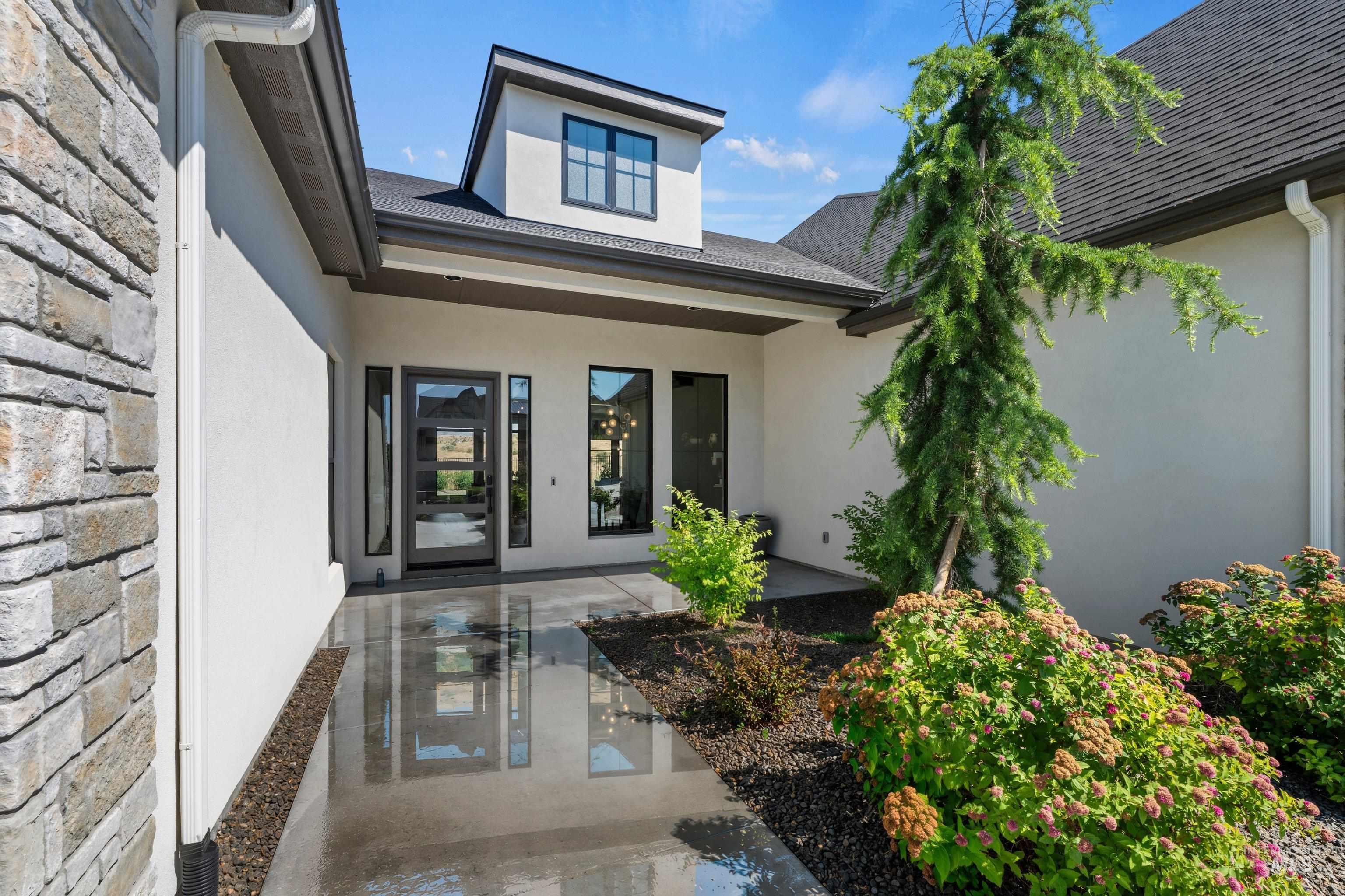 11350 N Elk Ridge Way, Boise, Idaho 83714-2419, 4 Bedrooms, 3.5 Bathrooms, Residential For Sale, Price $1,599,000,MLS 98991709