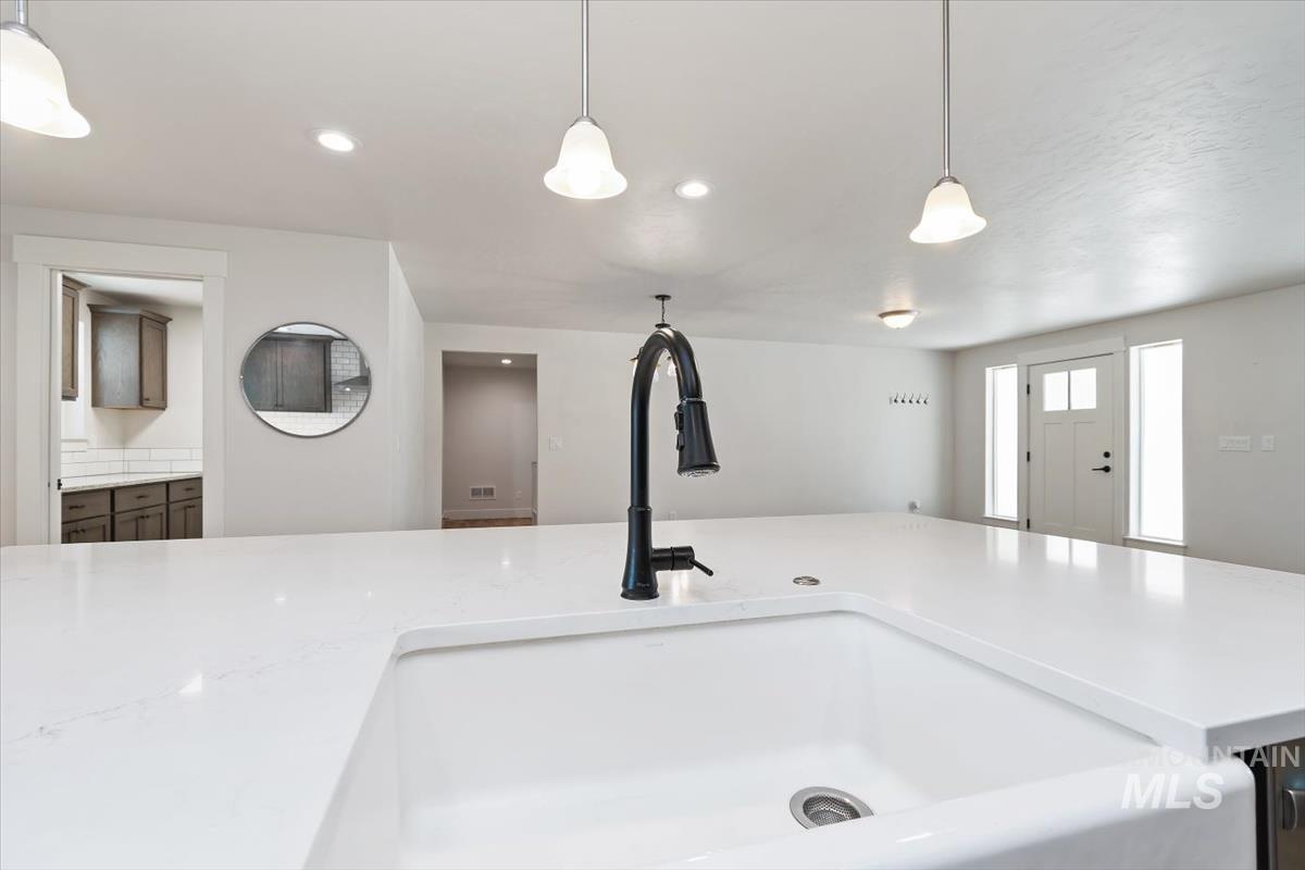 3040 N Duane Dr, Meridian, Idaho 83646, 4 Bedrooms, 5.5 Bathrooms, Residential For Sale, Price $2,250,000,MLS 98991711