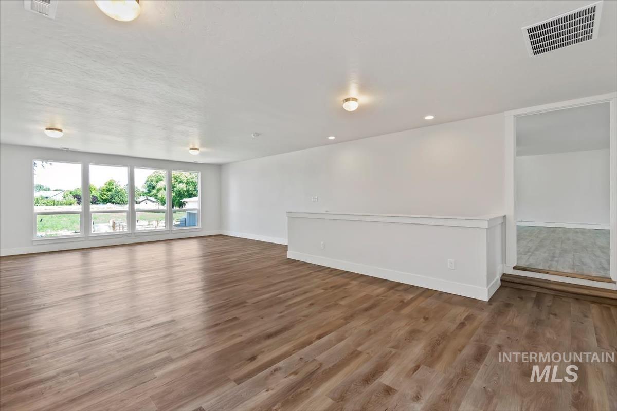 3040 N Duane Dr, Meridian, Idaho 83646, 4 Bedrooms, 5.5 Bathrooms, Residential For Sale, Price $2,250,000,MLS 98991711