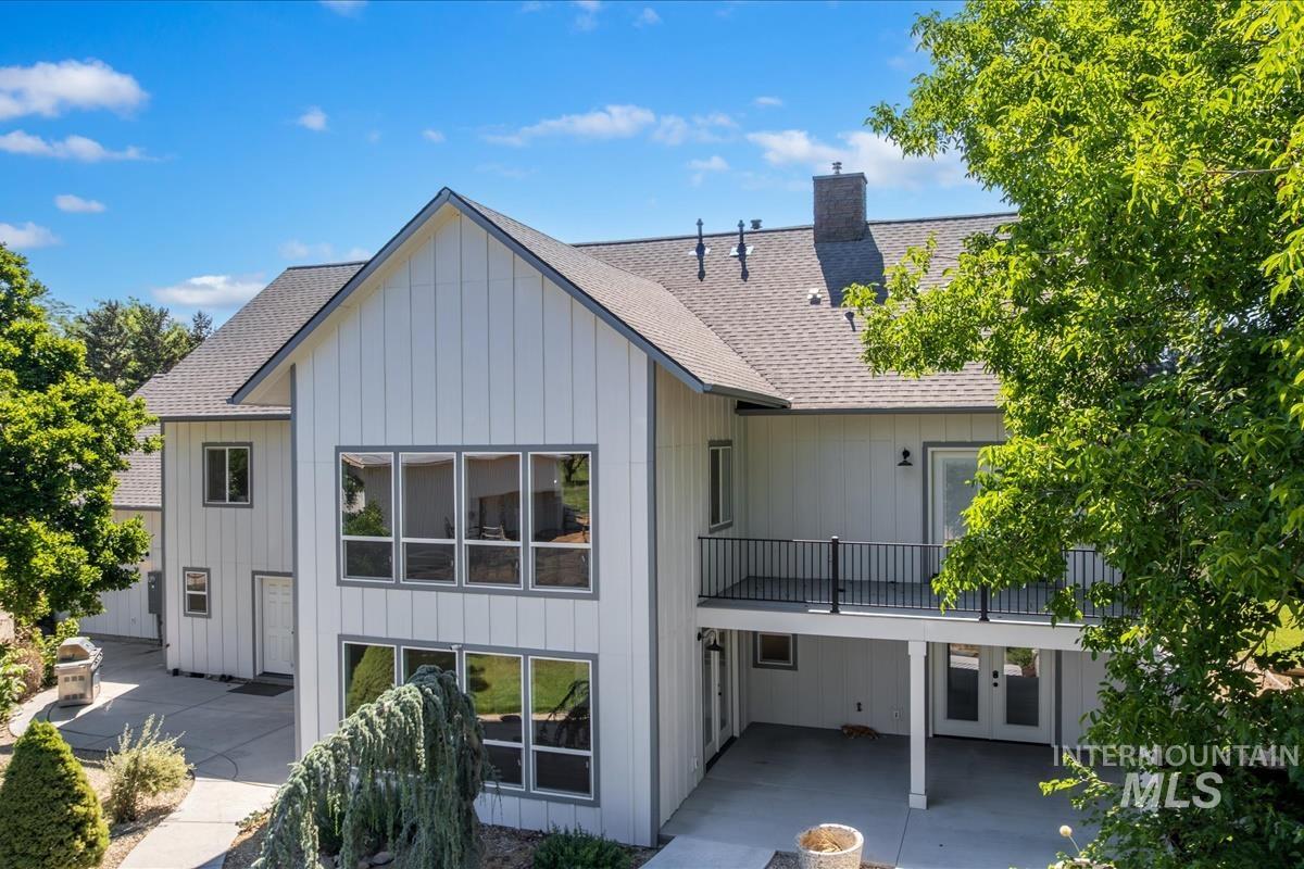 3040 N Duane Dr, Meridian, Idaho 83646, 4 Bedrooms, 5.5 Bathrooms, Residential For Sale, Price $1,999,999, 98991711