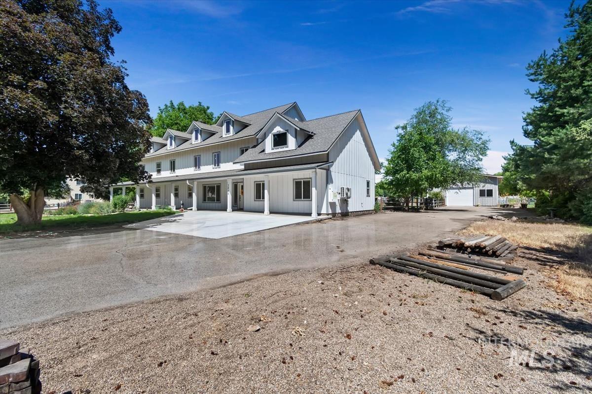 3040 N Duane Dr, Meridian, Idaho 83646, 4 Bedrooms, 5.5 Bathrooms, Residential For Sale, Price $2,250,000,MLS 98991711