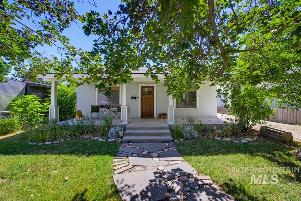 2416 N 32nd St, Boise, Idaho 83703, 3 Bedrooms, 1 Bathroom, Residential For Sale, Price $550,000,MLS 98991715