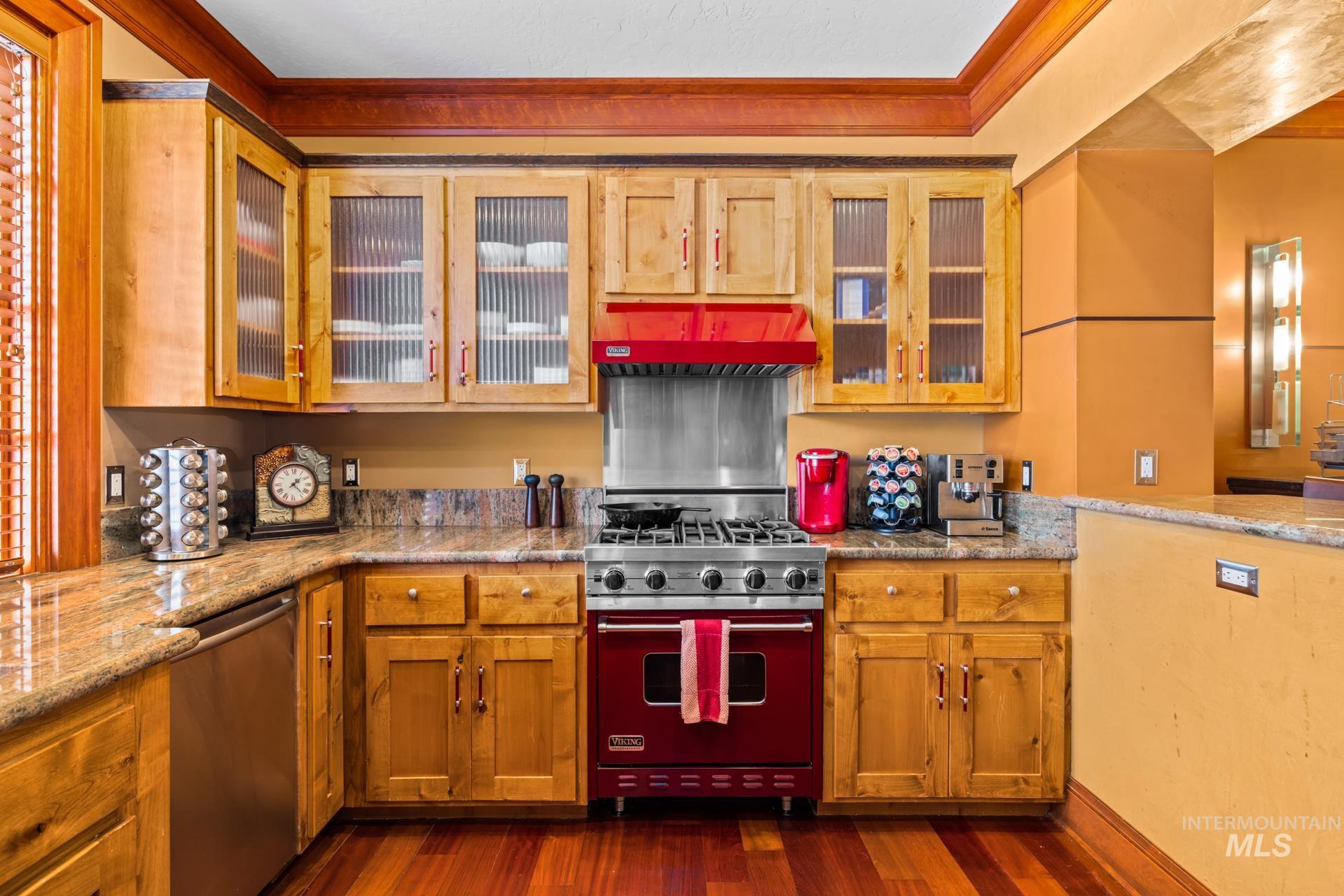 2105 N 33rd, Boise, Idaho 83703, 2 Bedrooms, 2.5 Bathrooms, Residential For Sale, Price $599,000,MLS 98991718