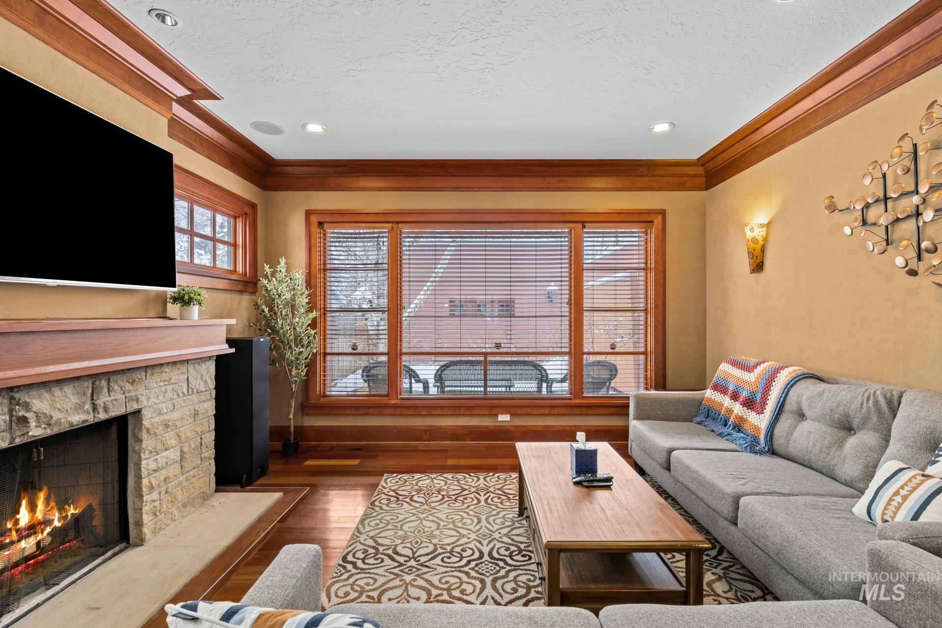 2105 N 33rd, Boise, Idaho 83703, 2 Bedrooms, 2.5 Bathrooms, Residential For Sale, Price $599,000,MLS 98991718
