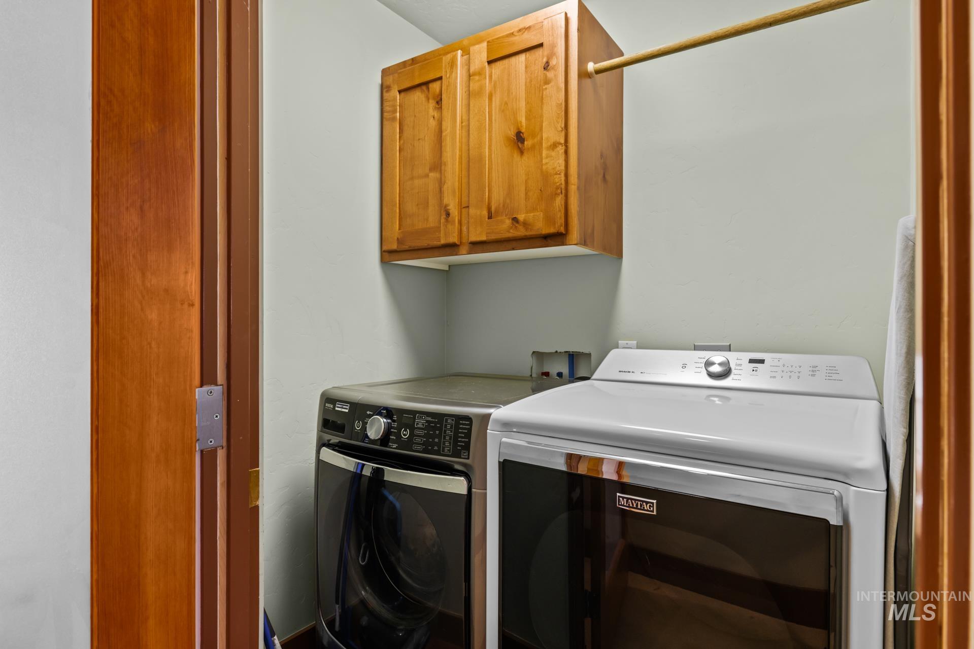 2105 N 33rd, Boise, Idaho 83703, 2 Bedrooms, 2.5 Bathrooms, Residential For Sale, Price $599,000,MLS 98991718