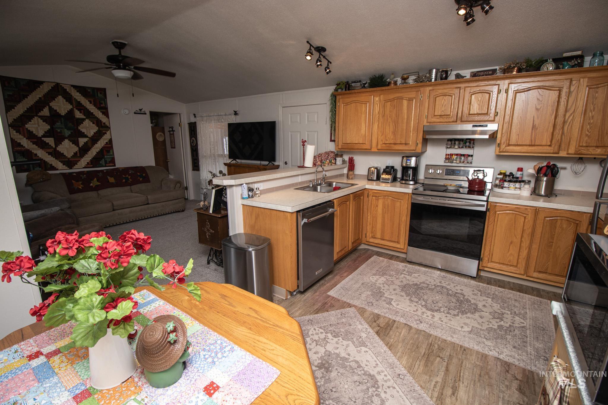 112 143rd St, Orofino, Idaho 83544, 3 Bedrooms, 2 Bathrooms, Residential For Sale, Price $89,500,MLS 98991722