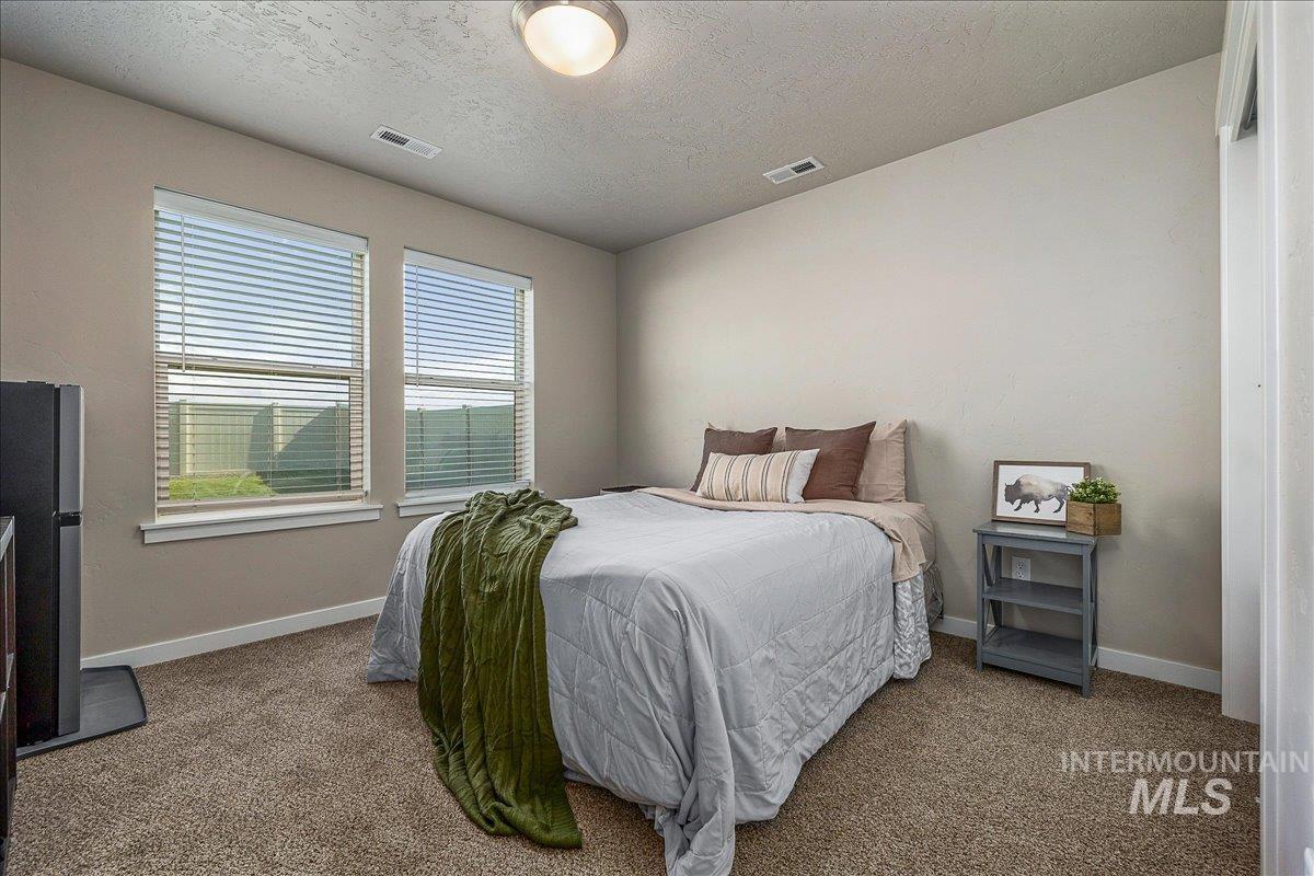 7482 E Edison St, Nampa, Idaho 83687, 5 Bedrooms, 4 Bathrooms, Residential For Sale, Price $549,000, 98991726
