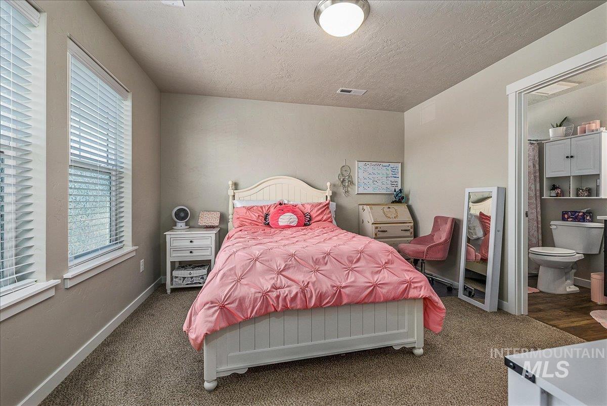 7482 E Edison St, Nampa, Idaho 83687, 5 Bedrooms, 4 Bathrooms, Residential For Sale, Price $549,000, 98991726