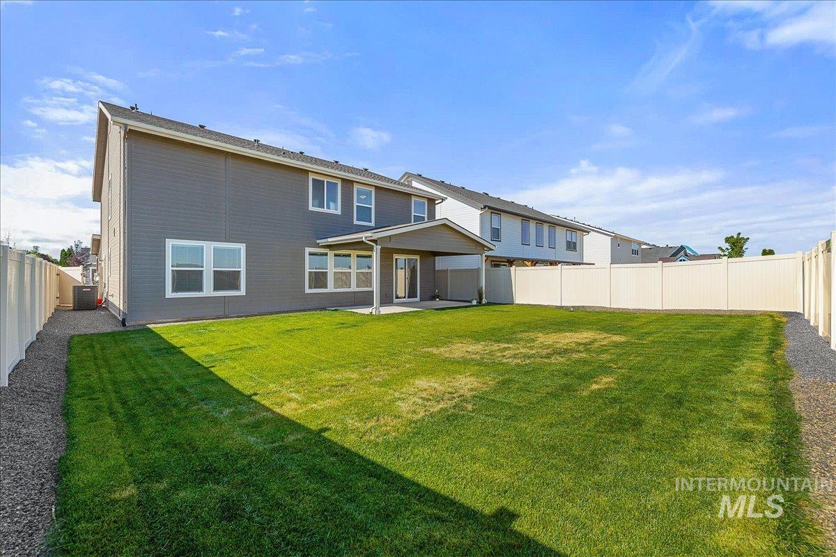 7482 E Edison St, Nampa, Idaho 83687, 5 Bedrooms, 4 Bathrooms, Residential For Sale, Price $549,000, 98991726