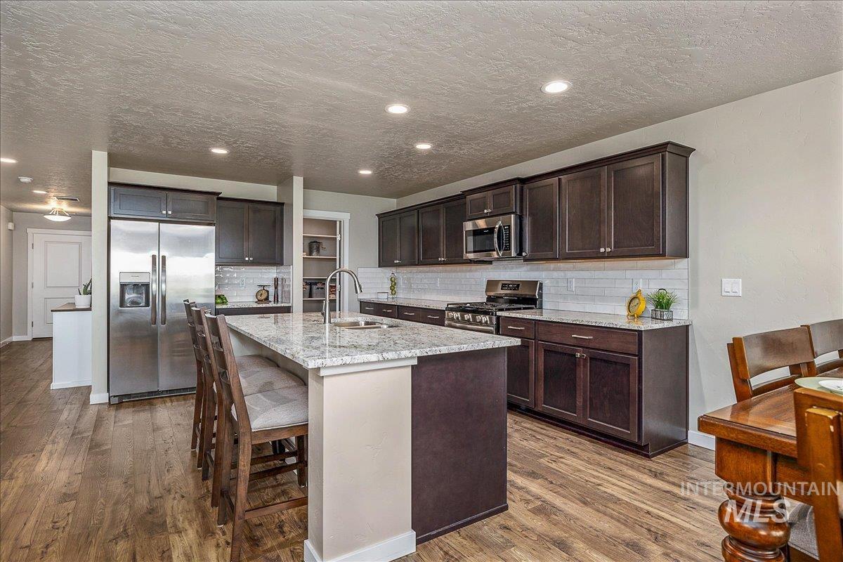 7482 E Edison St, Nampa, Idaho 83687, 5 Bedrooms, 4 Bathrooms, Residential For Sale, Price $549,000, 98991726