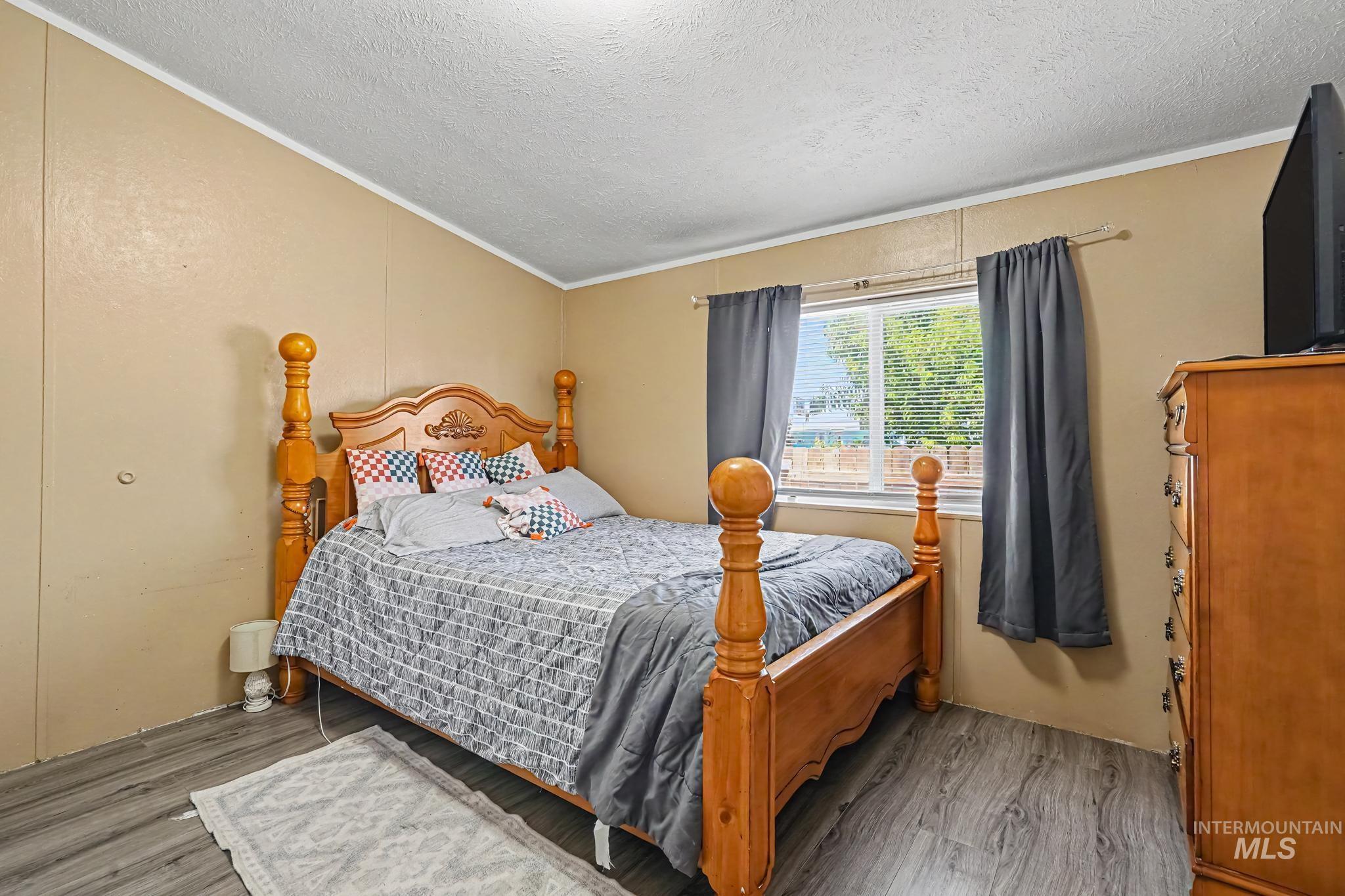 2608 Powderhorn Dr, Caldwell, Idaho 83605, 3 Bedrooms, 2 Bathrooms, Residential For Sale, Price $100,000,MLS 98991727