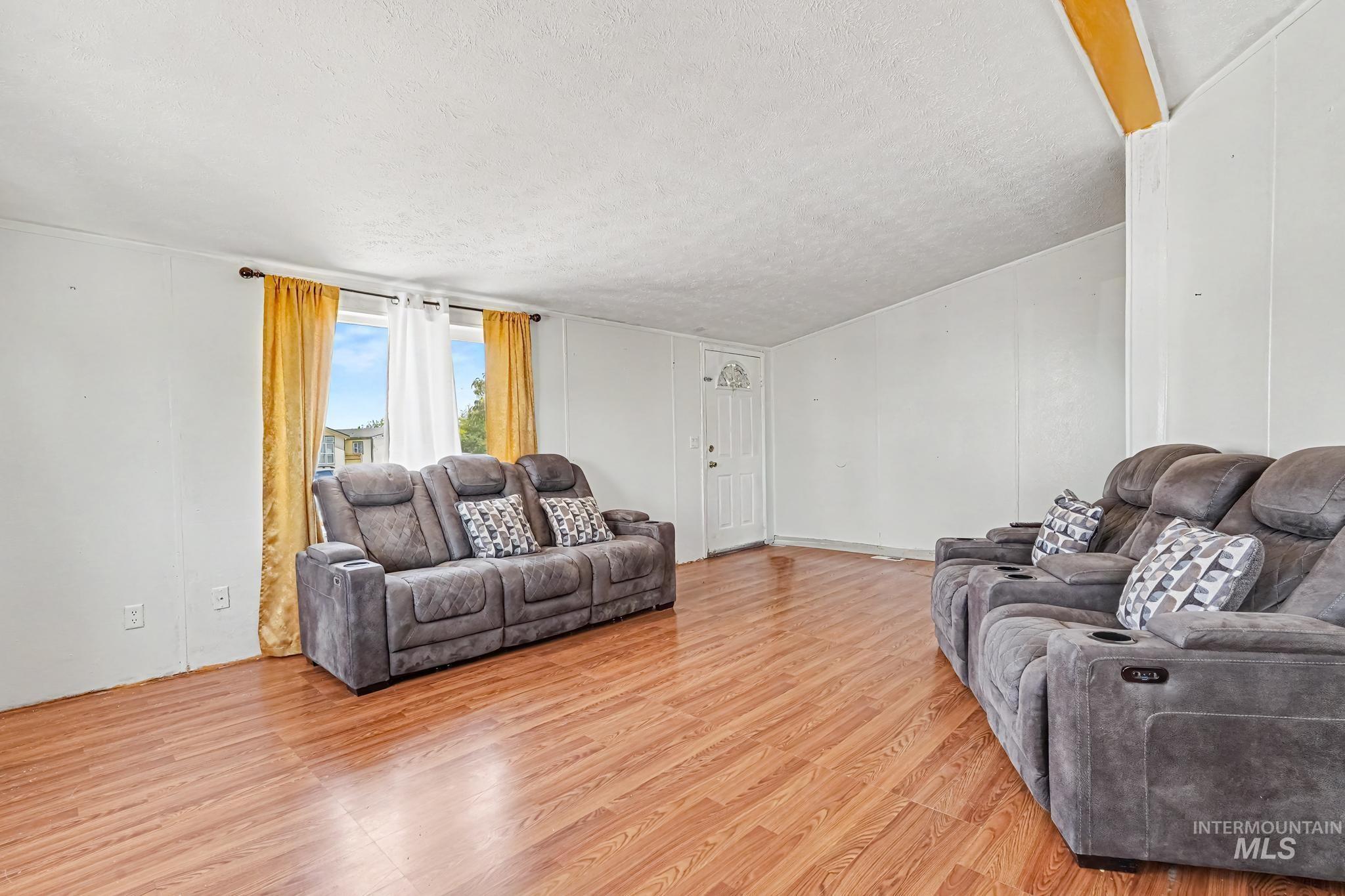 2608 Powderhorn Dr, Caldwell, Idaho 83605, 3 Bedrooms, 2 Bathrooms, Residential For Sale, Price $100,000,MLS 98991727