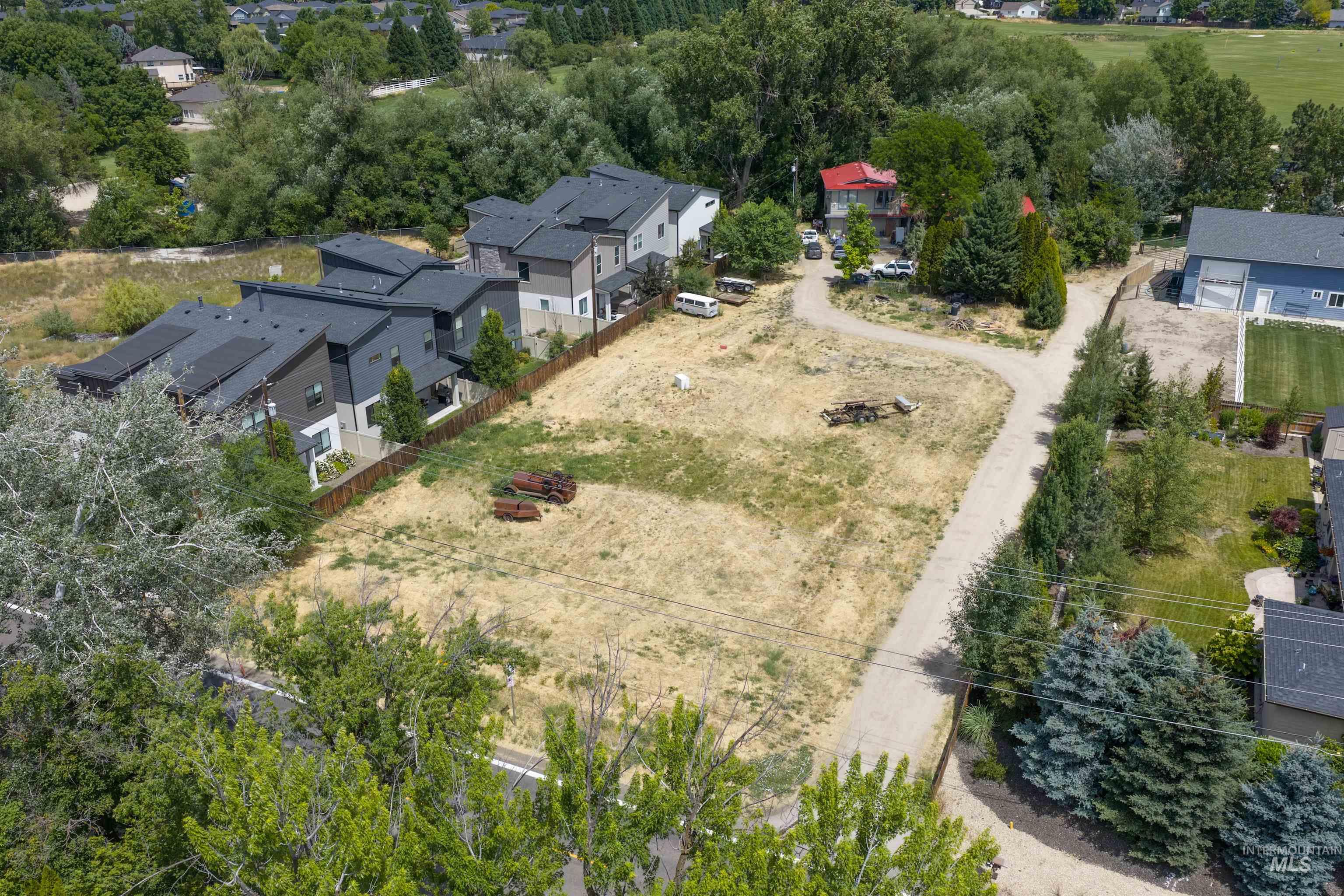 5708 N Pierce Park Lane, Boise, Idaho 83714, 3 Bedrooms, 2 Bathrooms, Residential For Sale, Price $899,900,MLS 98991730