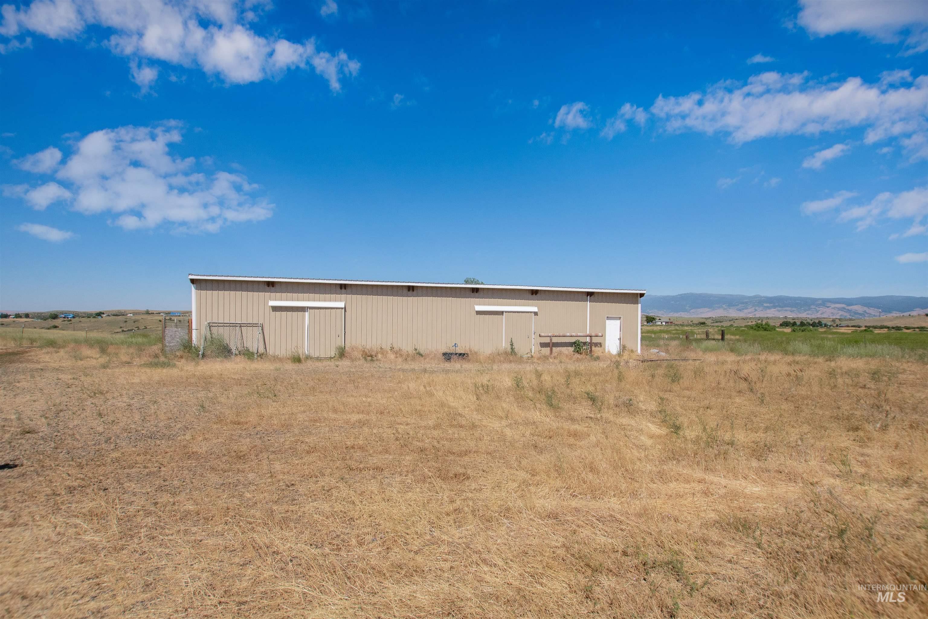 2270 Kilborn Lane, Mesa, Idaho 83643, 5 Bedrooms, 3 Bathrooms, Residential For Sale, Price $850,000, 98991731