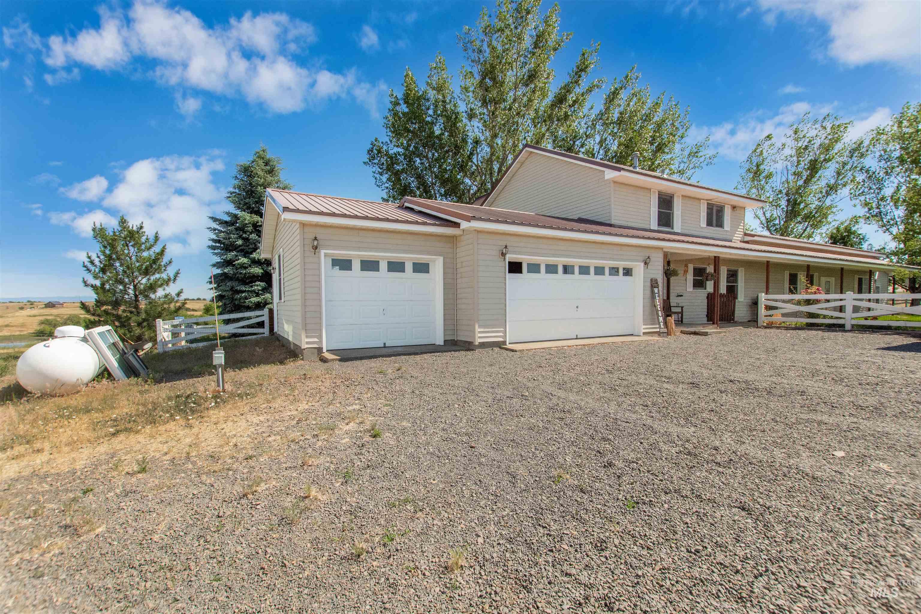 2270 Kilborn Lane, Mesa, Idaho 83643, 5 Bedrooms, 3 Bathrooms, Residential For Sale, Price $850,000, 98991731