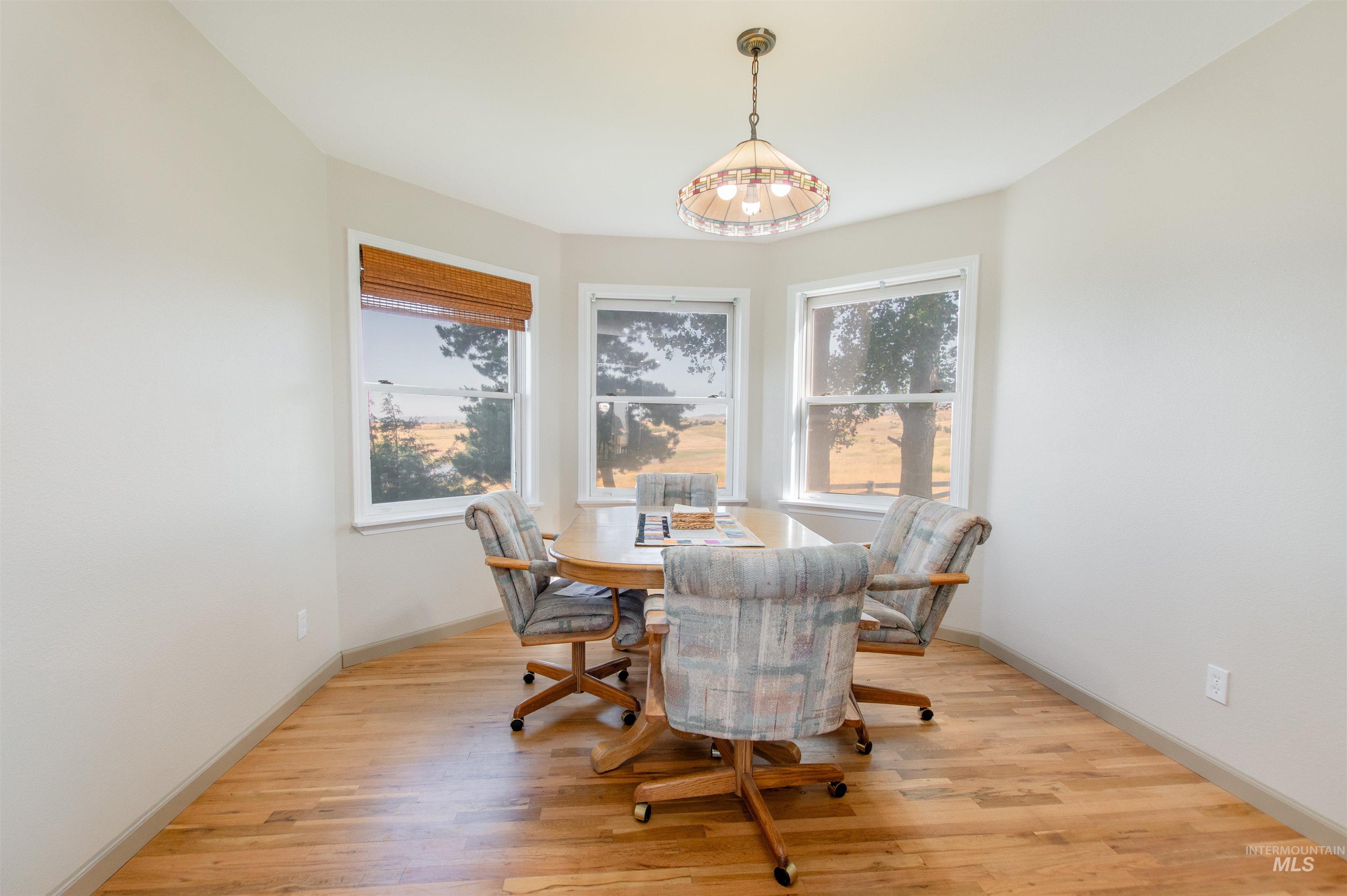 2270 Kilborn Lane, Mesa, Idaho 83643, 5 Bedrooms, 3 Bathrooms, Residential For Sale, Price $875,000,MLS 98991731