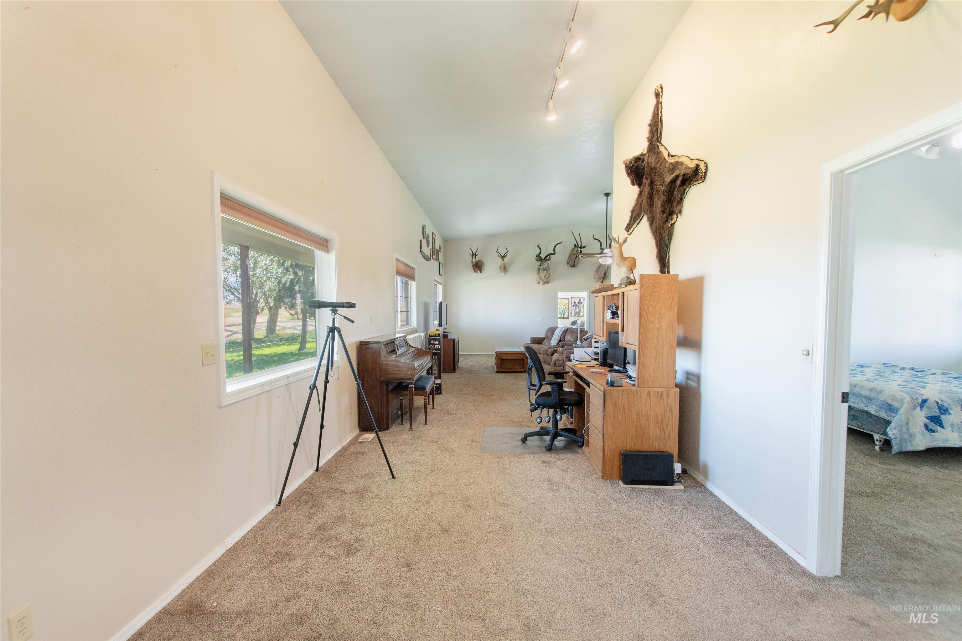 2270 Kilborn Lane, Mesa, Idaho 83643, 5 Bedrooms, 3 Bathrooms, Residential For Sale, Price $875,000,MLS 98991731