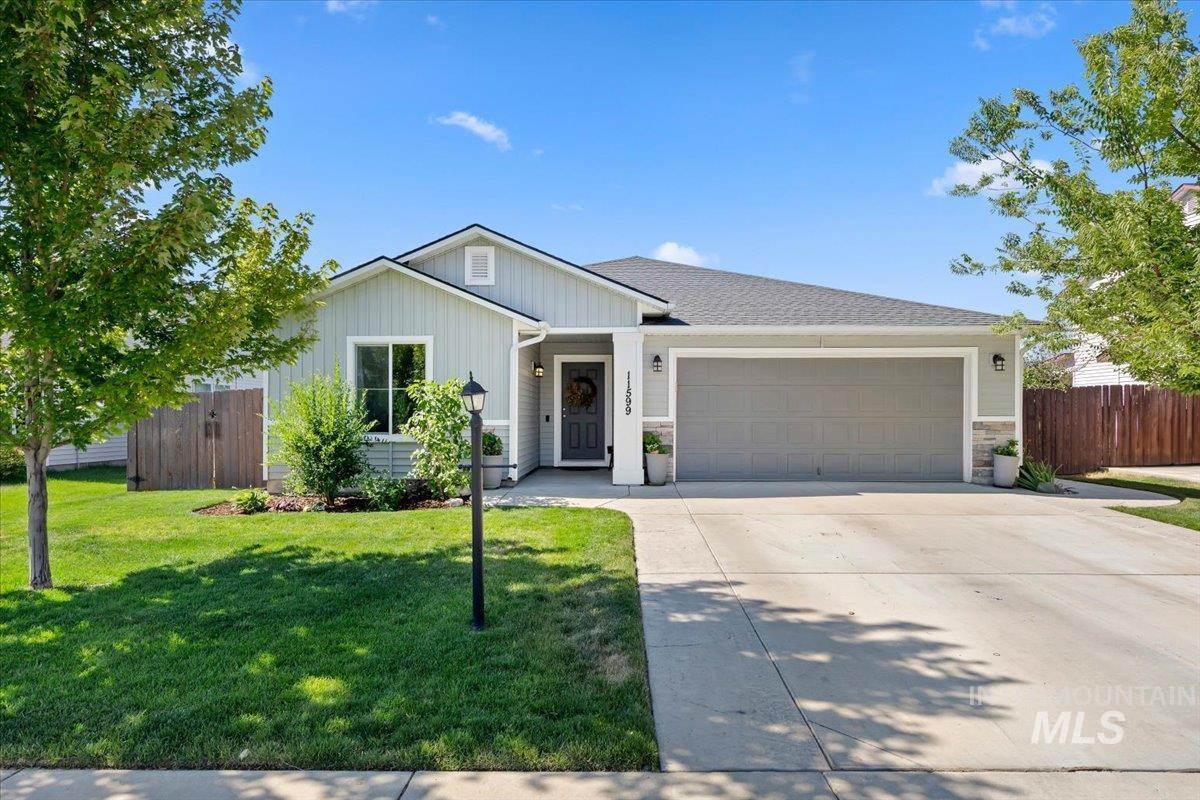 11599 Quincy St, Caldwell, Idaho 83605, 3 Bedrooms, 2 Bathrooms, Residential For Sale, Price $395,000,MLS 98991732